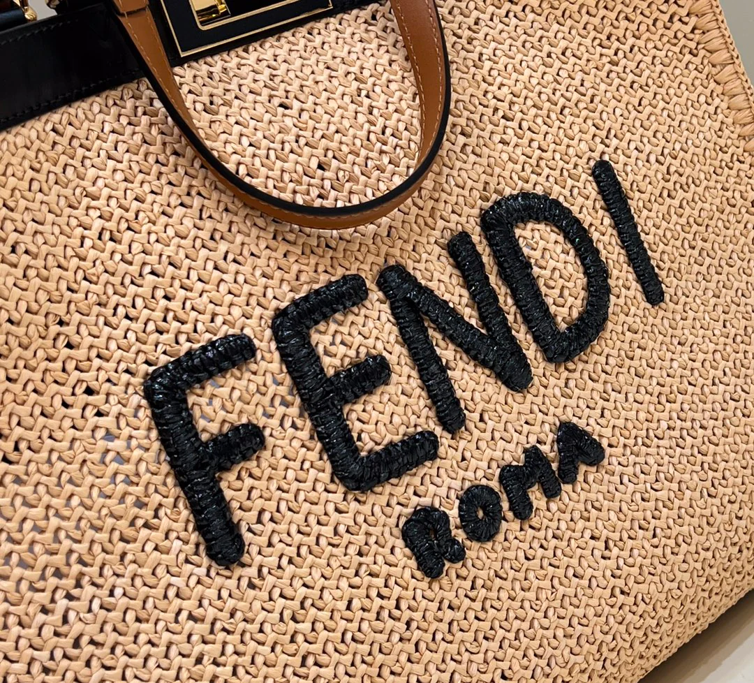 Плетеная сумка-тоут Fendi Peekaboo X-tote