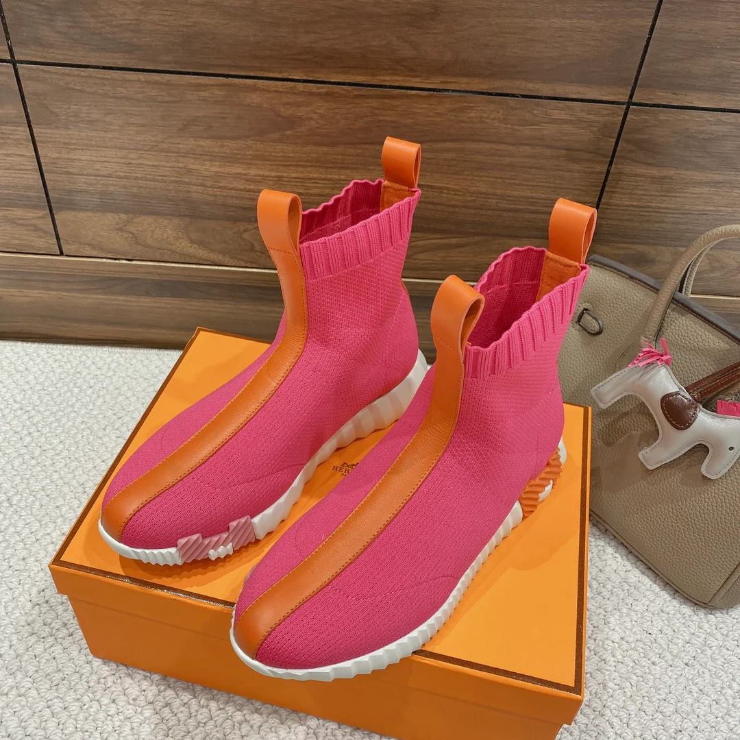 Новинка весны 2022 года от Hermes - Ботинки-носки