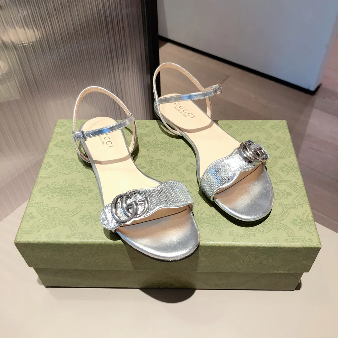 Босоножки Gucci с ремешками