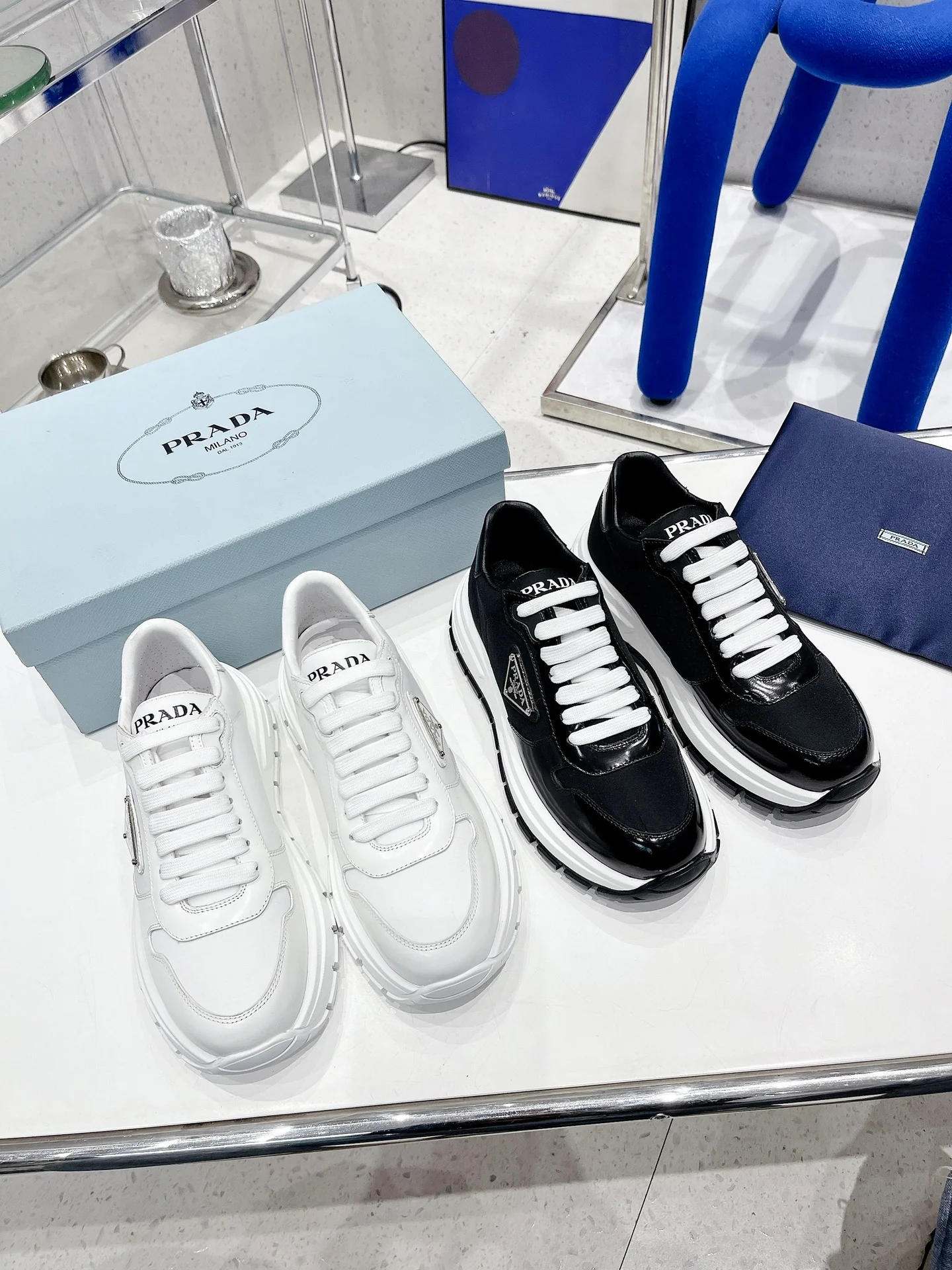 Prada - Черные повседневные кроссовки на платформе