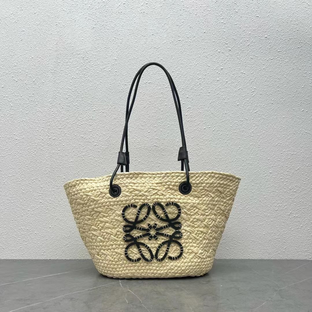 Соломенная сумка Loewe - маленькая