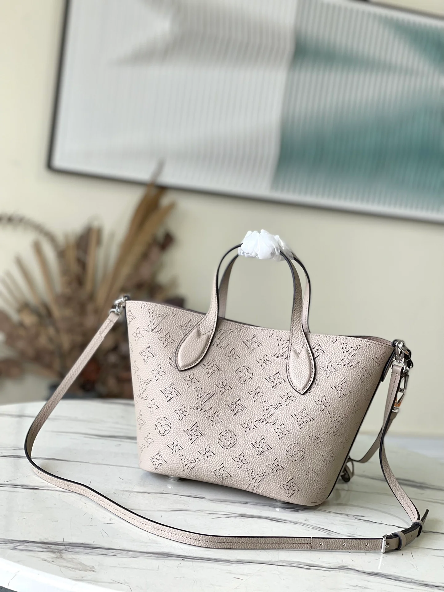 m21849-LV-blossom-pm-small-elephant gray