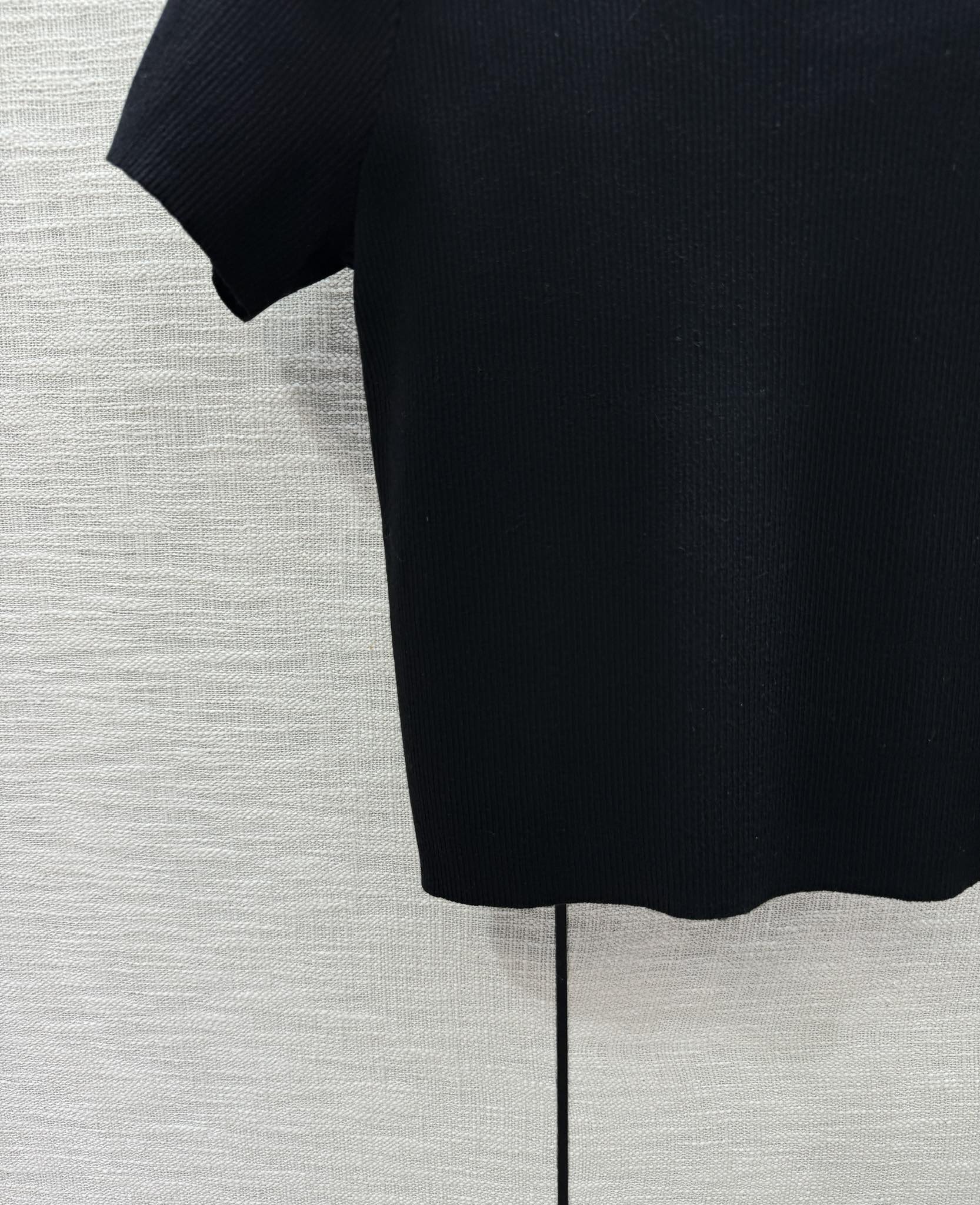 Вязаный топ с коротким рукавом Celine 2403 - черный