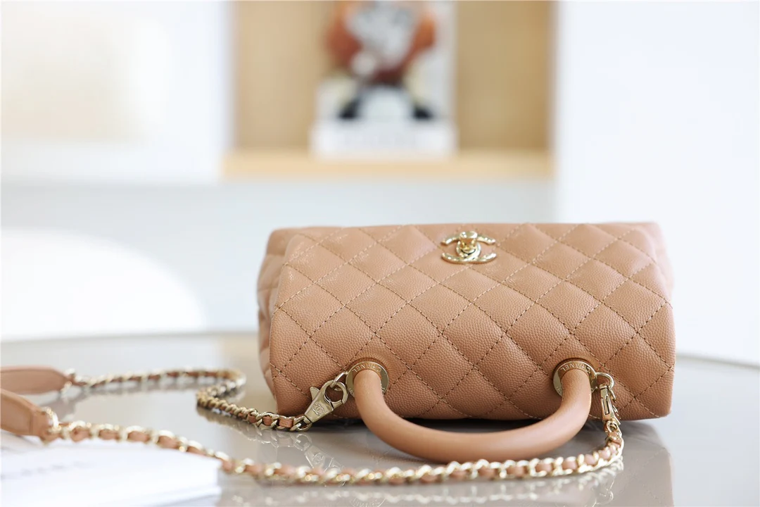 Chanel 2021 Coco Handle Caramel Small