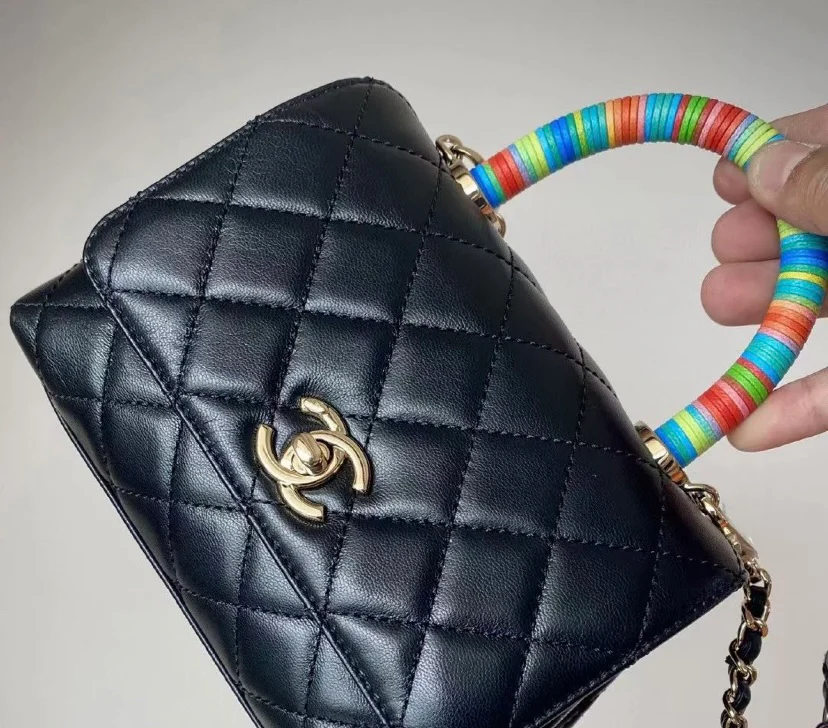 Мини-сумочка Chanel Coco Handle Rainbow