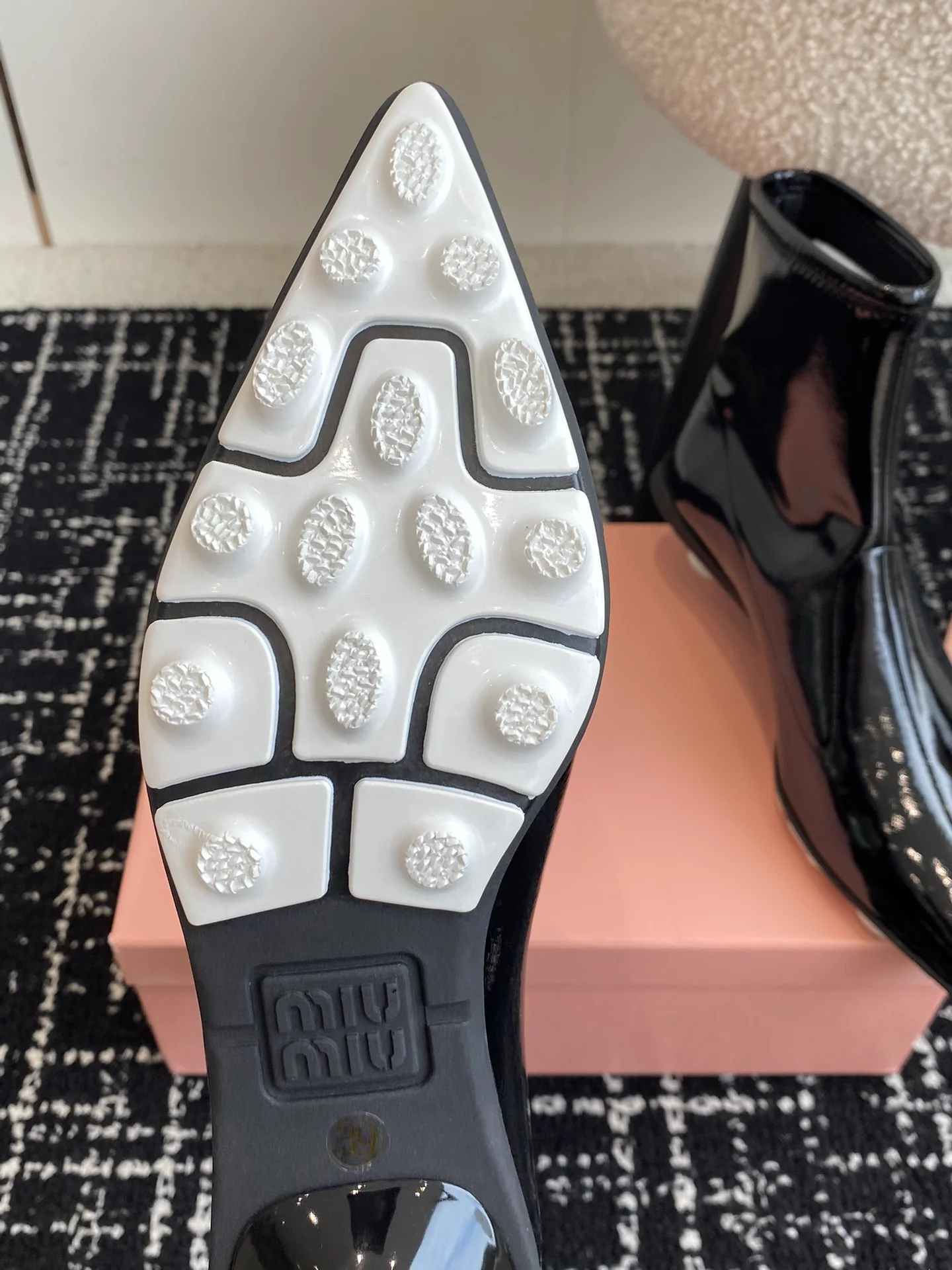 Ботильоны Miu Miu 2025 Stretch - черные