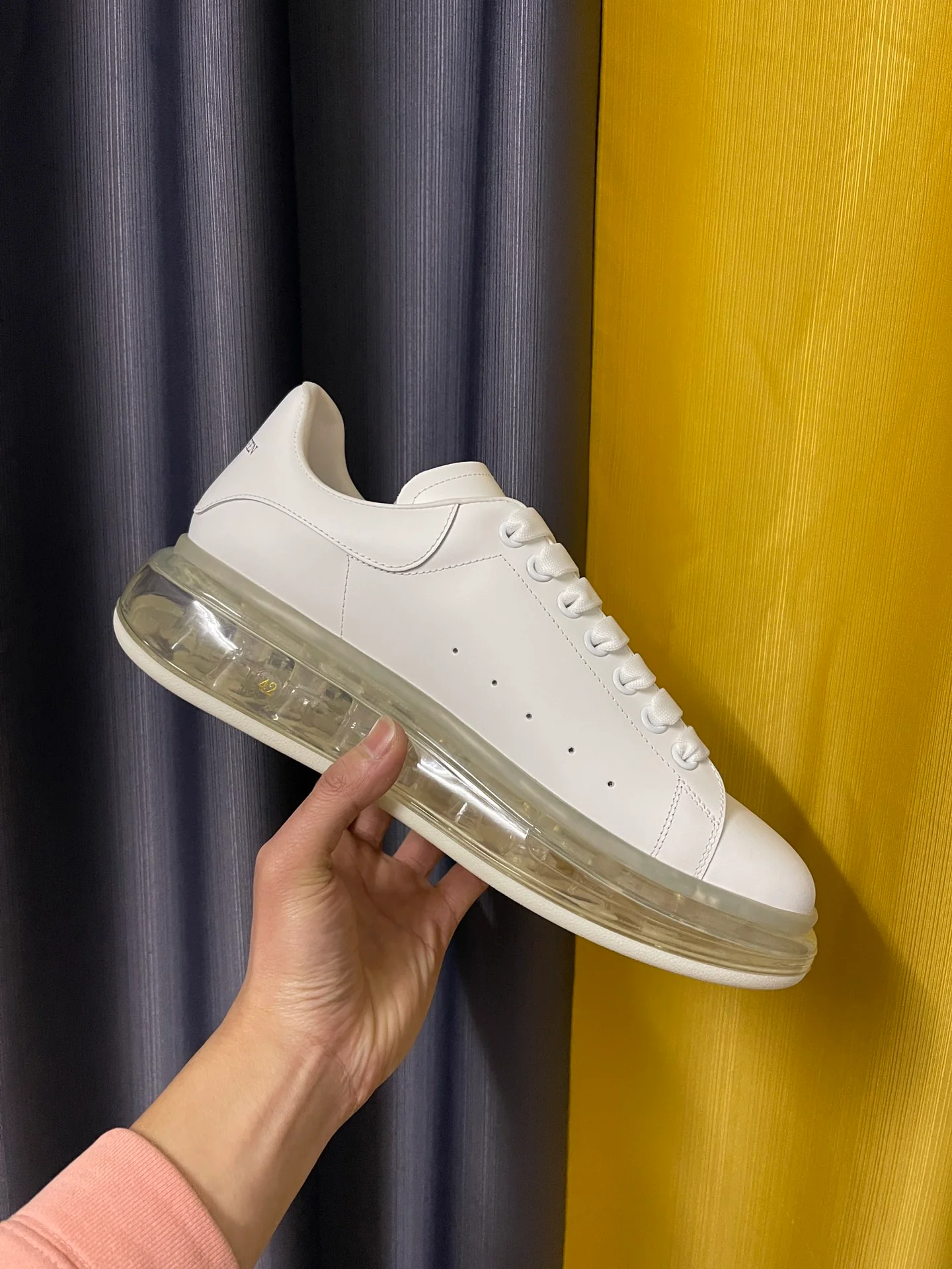 Классические белые кроссовки McQueen - унисекс - полностью из белой кожи с белой воздушной подушкой