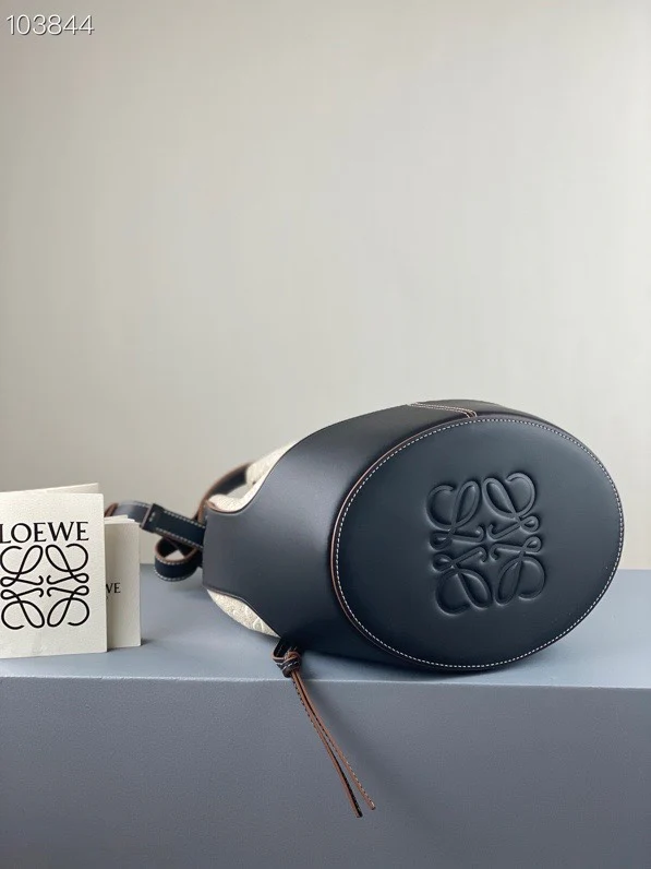 Loewe - Новая сумка-ведро из жаккардовой ткани