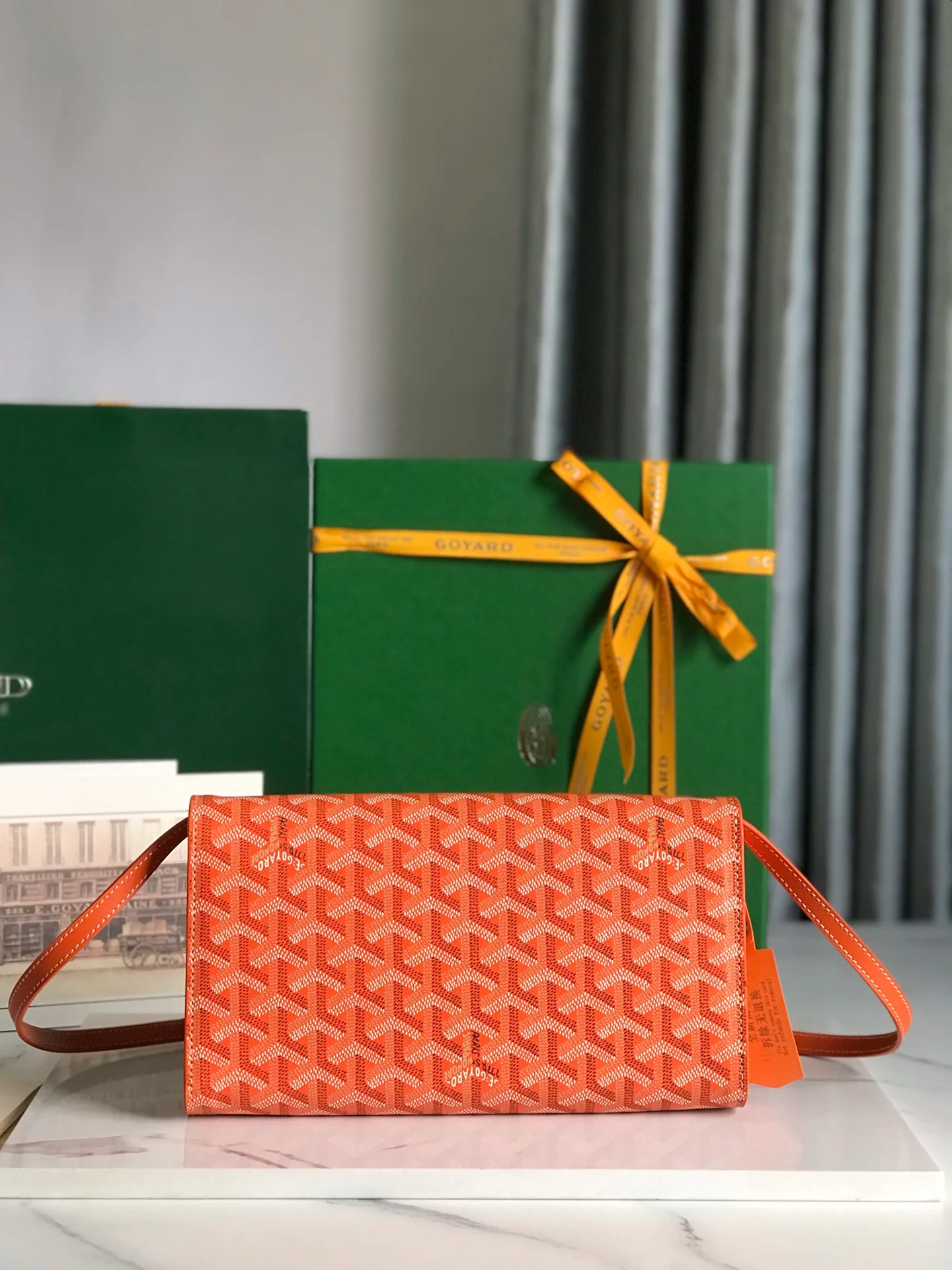 Клатч Goyard Monte Carlo, маленький, оранжевый.