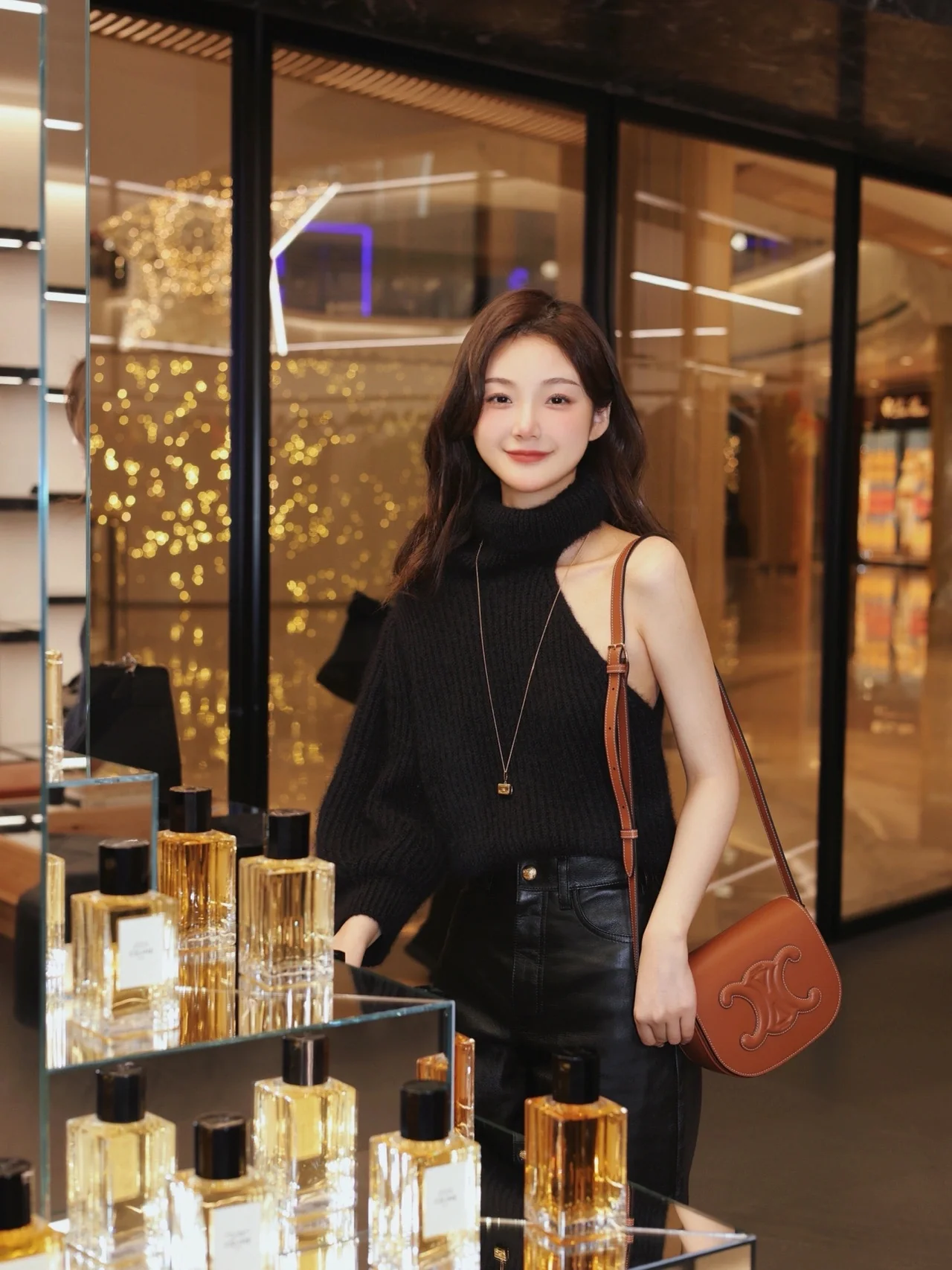 Celine-folco-cuir-triomphe-сумочка-2