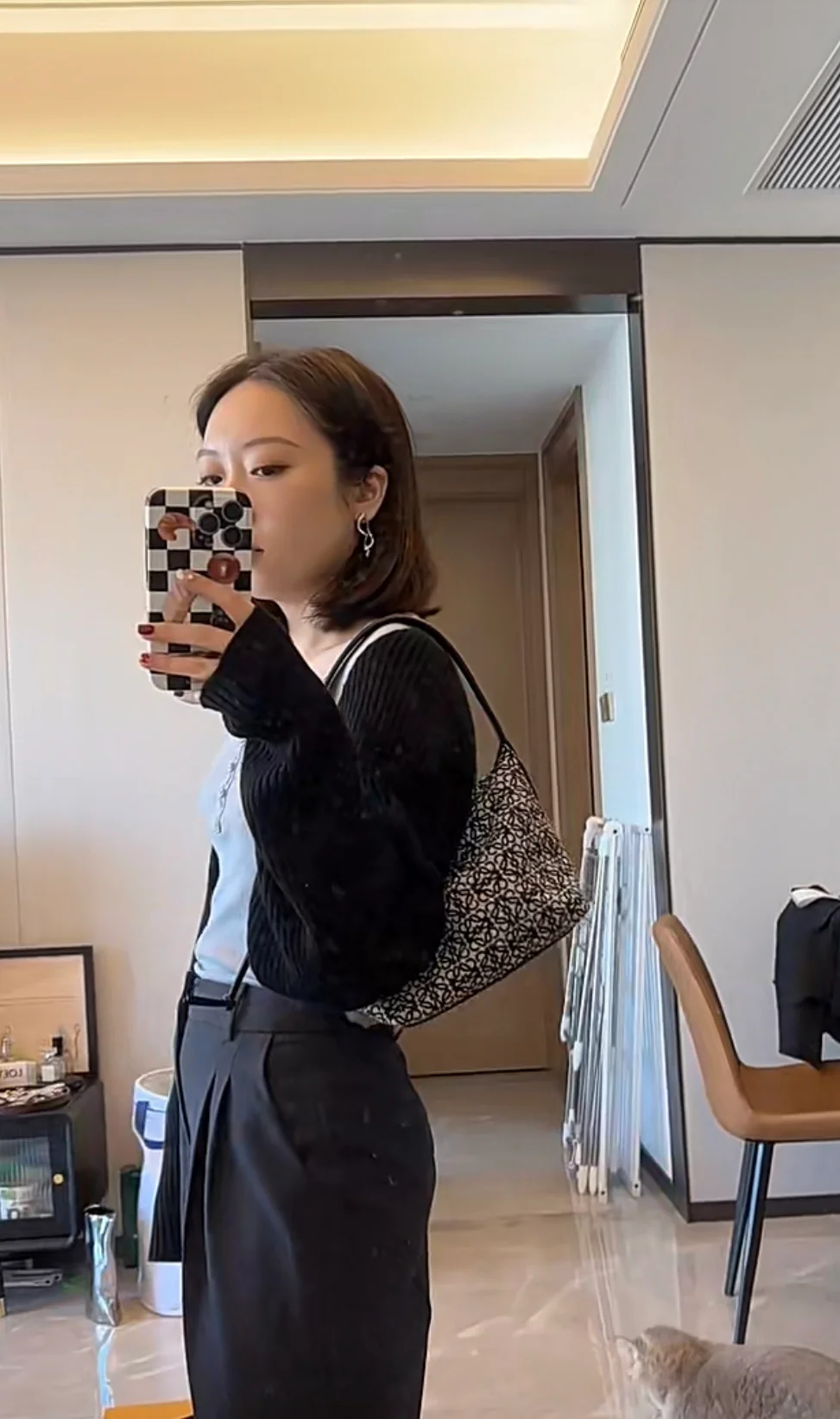 Сумка Loewe Cubi - жаккардовая телячья кожа - маленькая - черная - 1