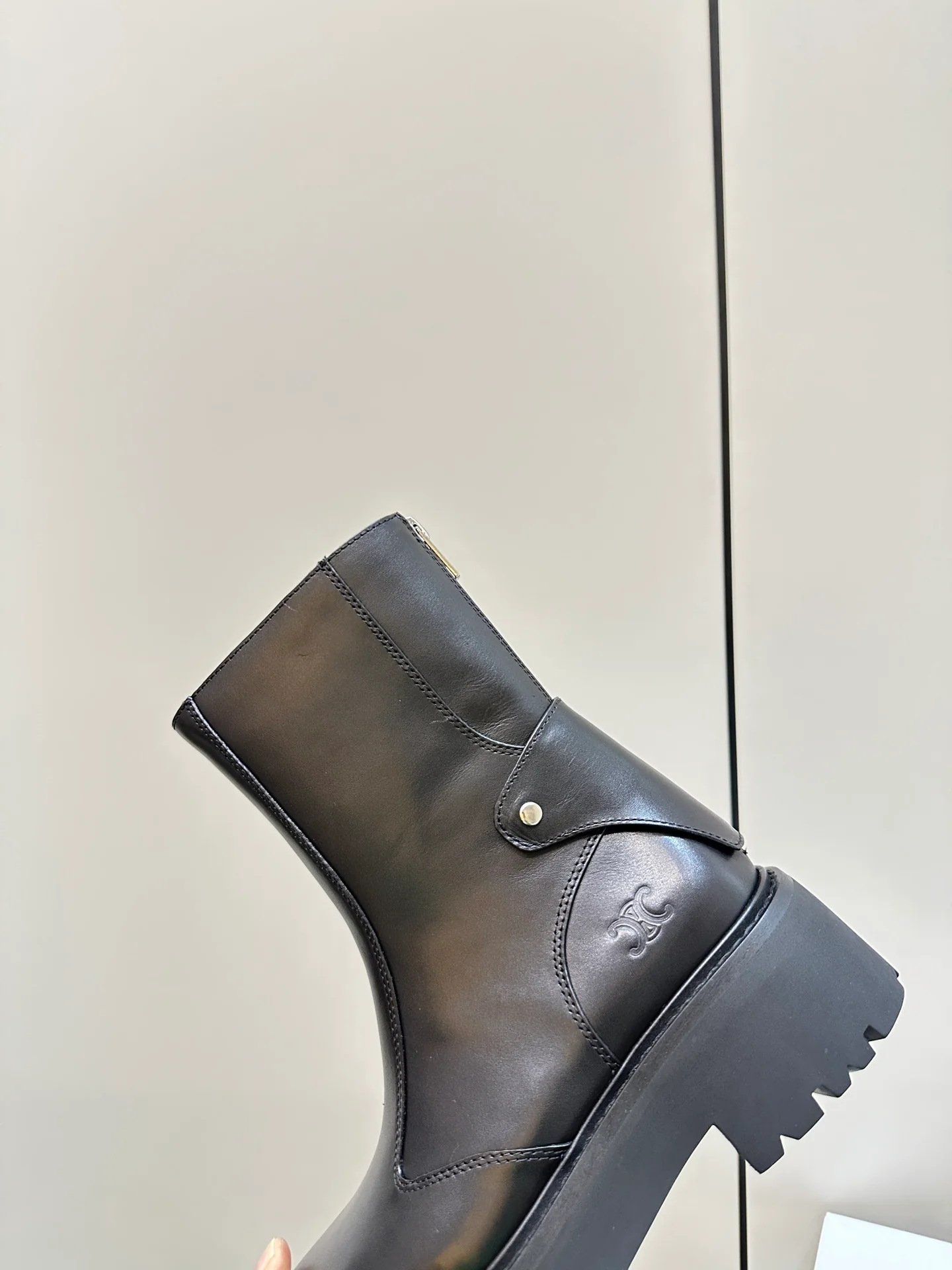 Ботильоны Celine на платформе из телячьей кожи - черные