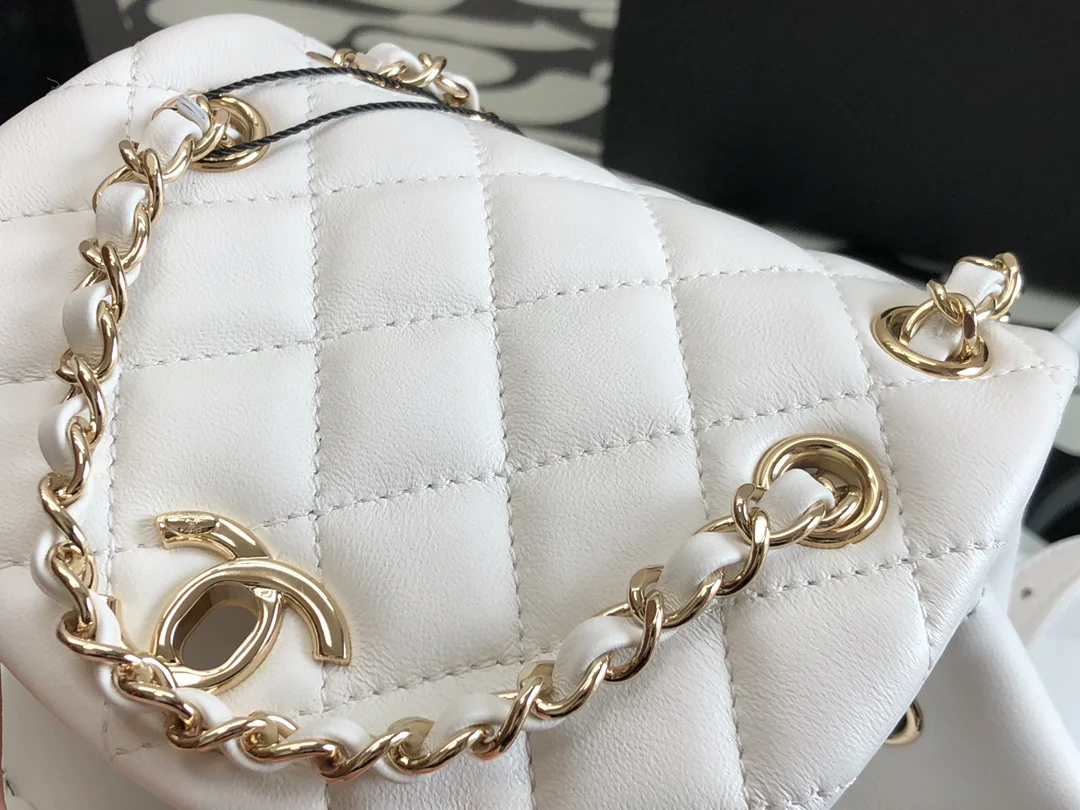 Новая коллекция Chanel ?Ранняя весна 2022? — Рюкзак — 1