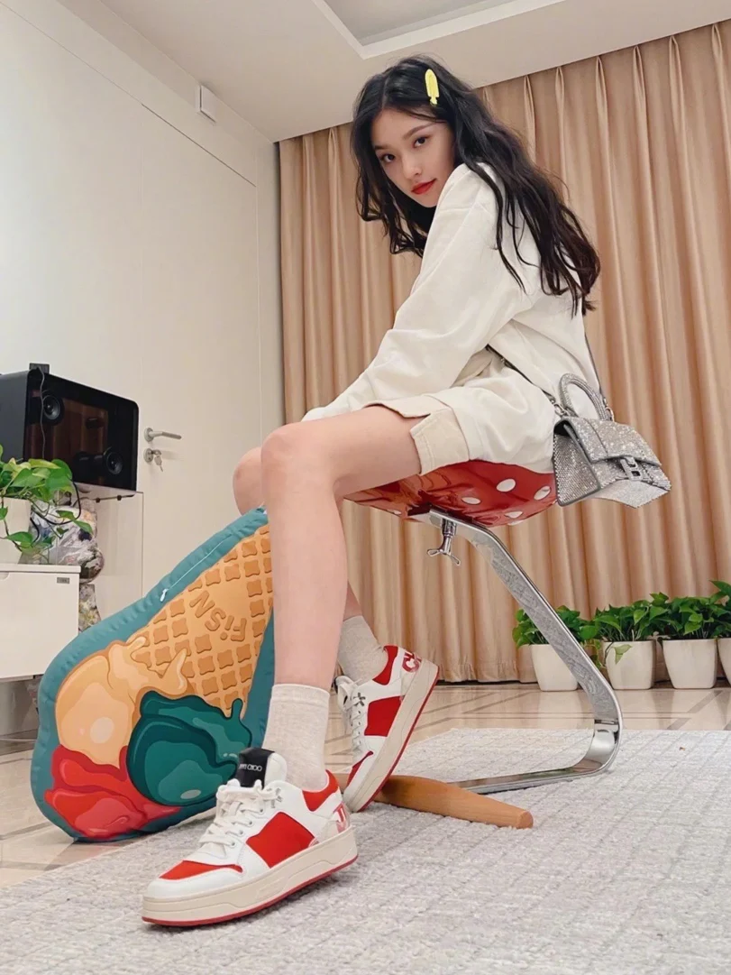 Кроссовки Jimmy - Коллаборация - Унисекс - Фотографии в обуви