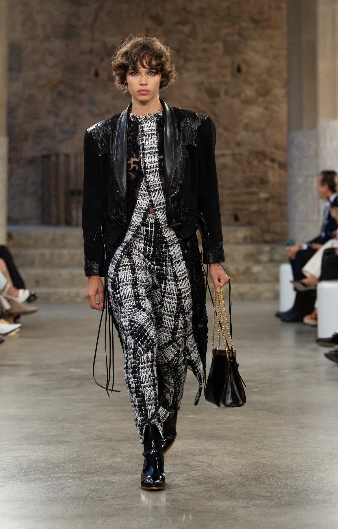 Маленькая сумка LV Nova Classic - черная