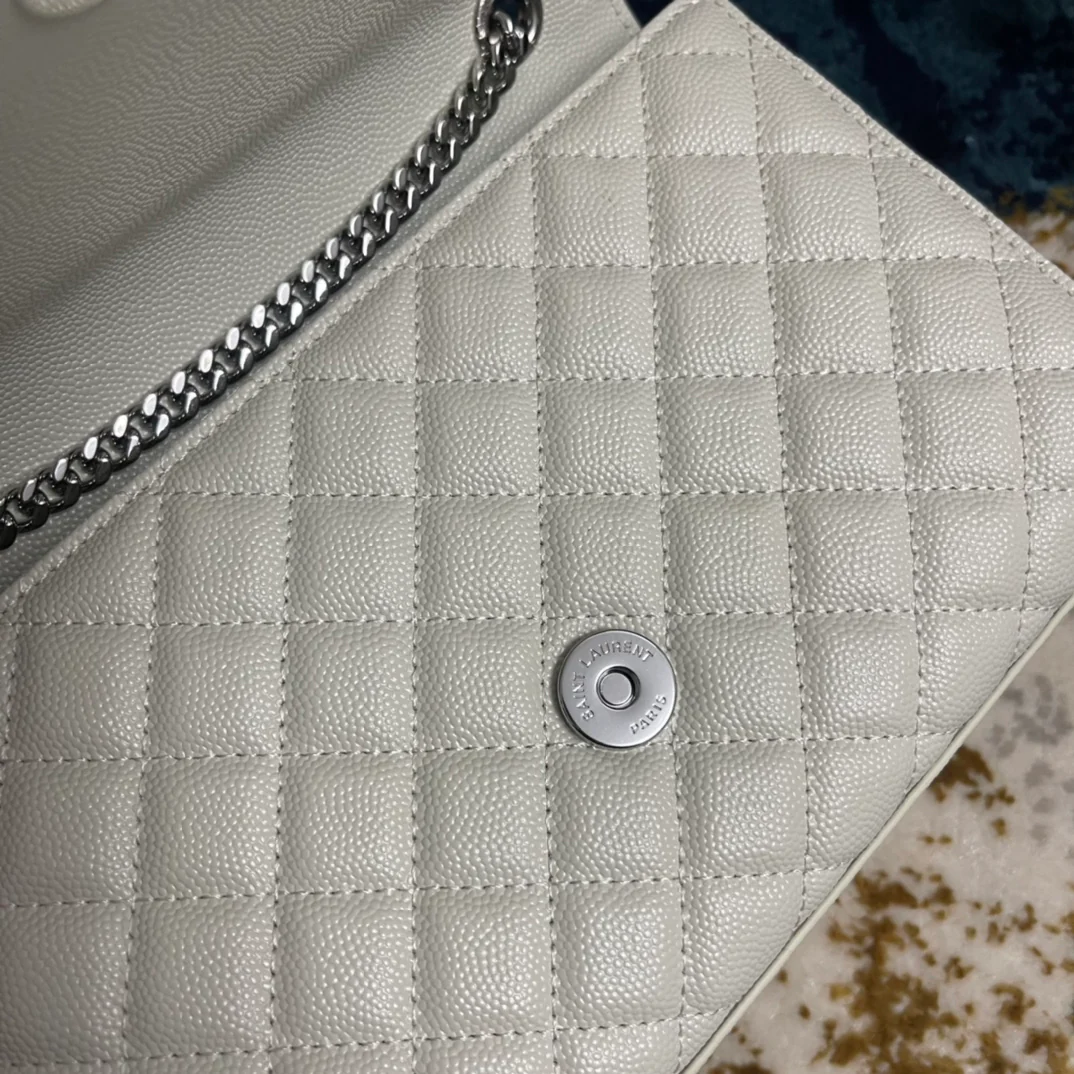 Сумка-конверт YSL с монограммой и икрой, V-образной ромбовидной стёжкой - 3 шт.