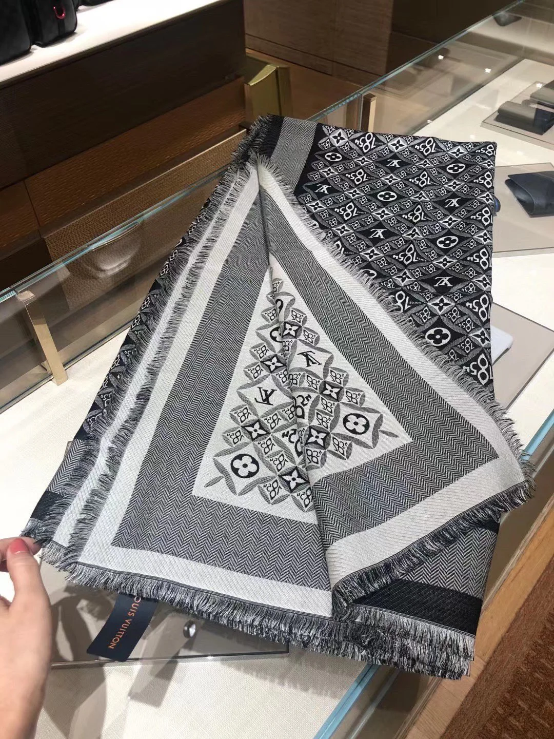 Шаль LV Monogram - 142 - 5 см - 1