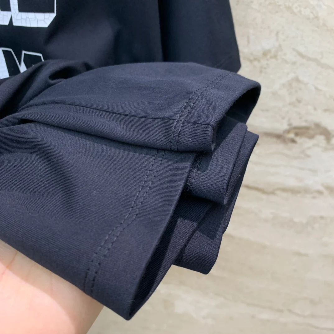 Celine-2403 - Футболка с коротким рукавом и принтом 