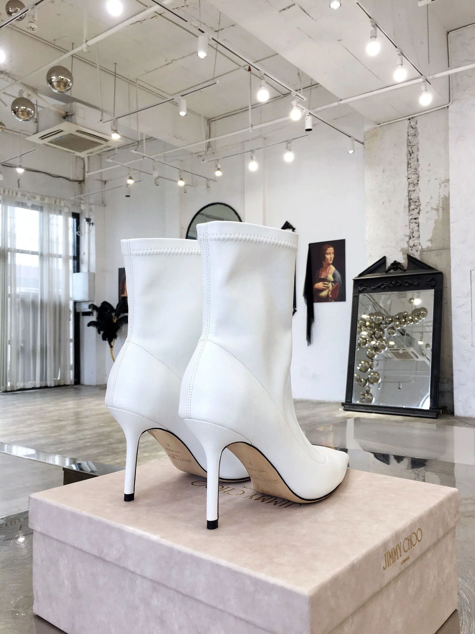 Джимми - Ботильоны на шпильке - 1