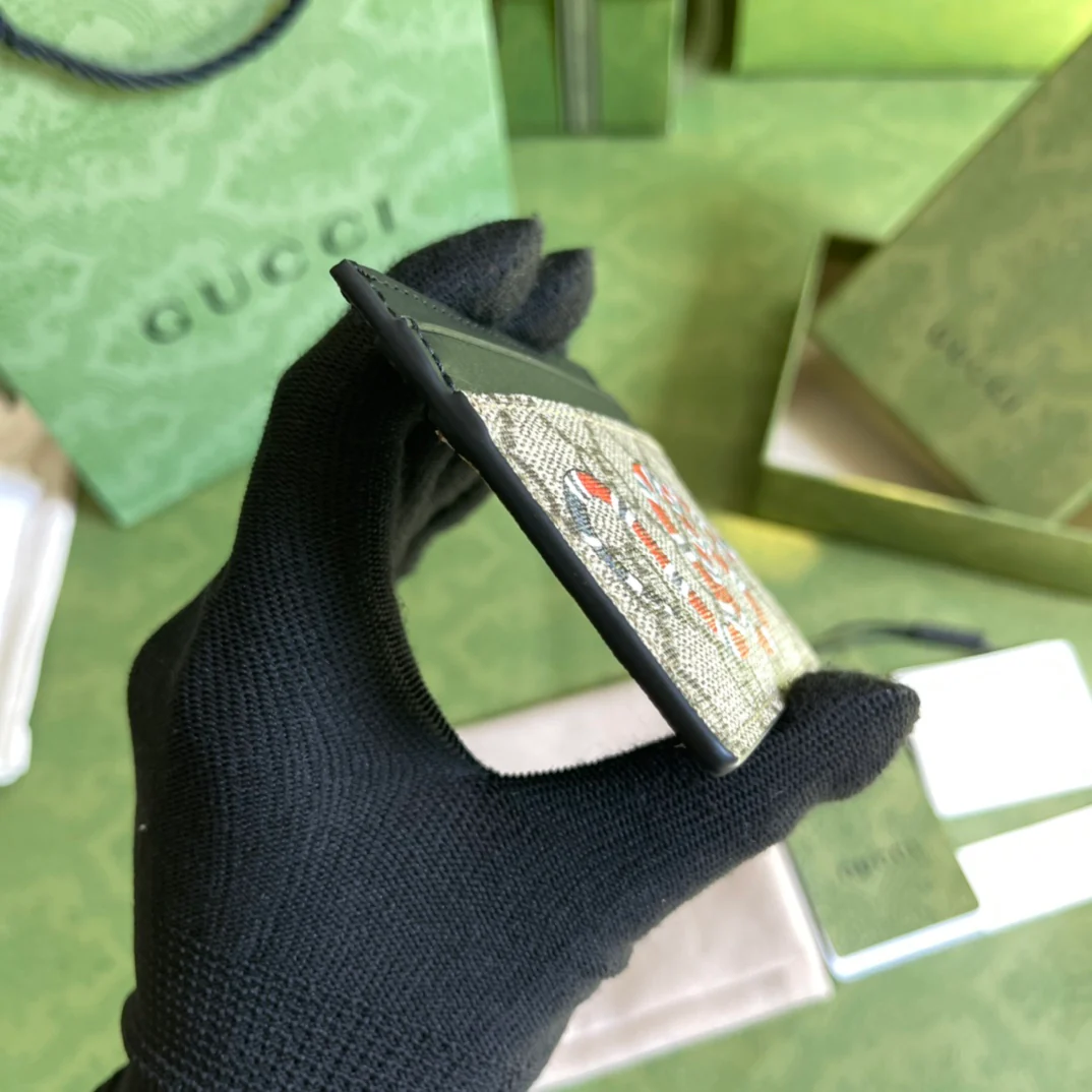 Gucci 卡包／卡片夹／名片夹