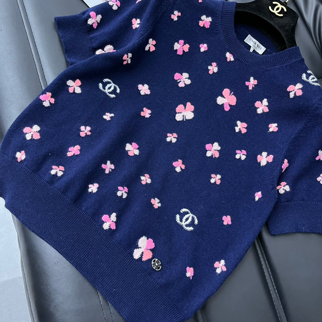 Топ Chanel 2403 из жаккардовой вязки с короткими рукавами - синий