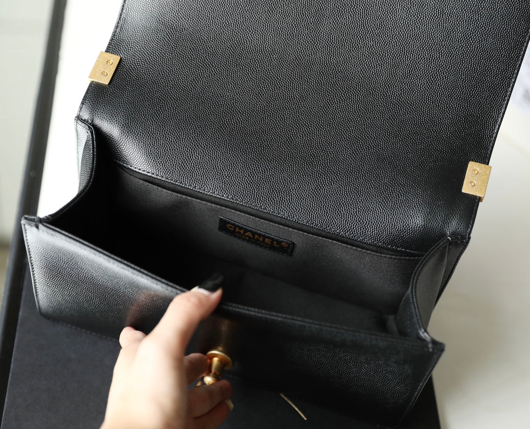 Chanel Le Boy Crystal Edition, узор 