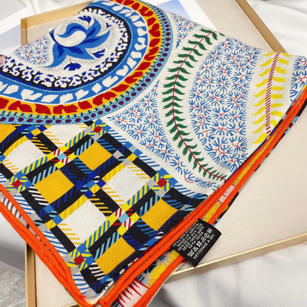 Большой двусторонний шарф Hermes - 136 см - 30 см - Шелк 70 - Шерсть - 6 см