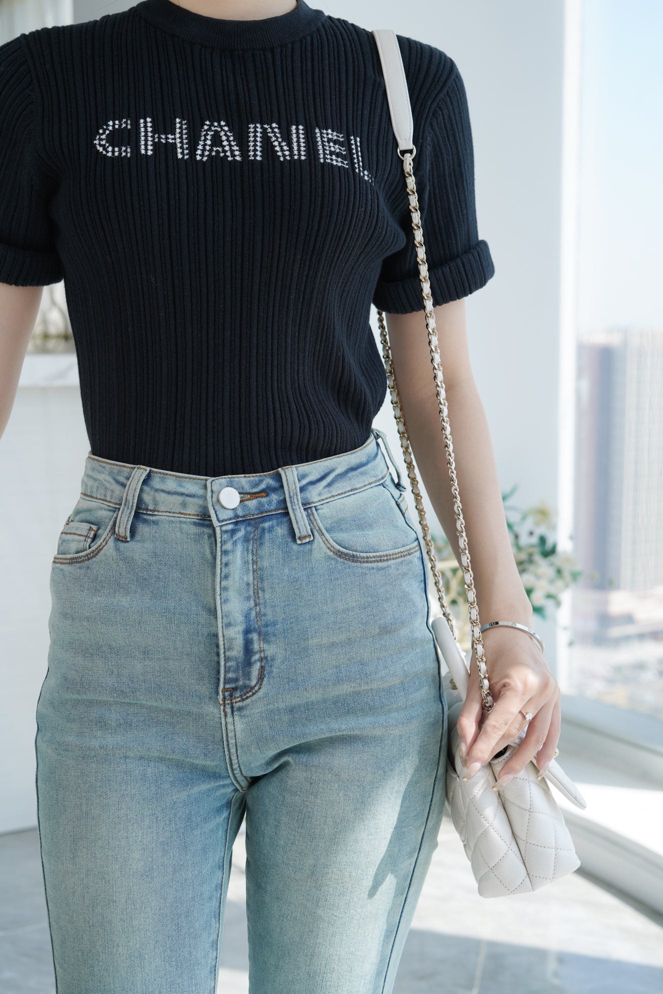 Chanel 2021 Coco Handle из зернистой телячьей кожи - жемчужно-белый - мини-сумка