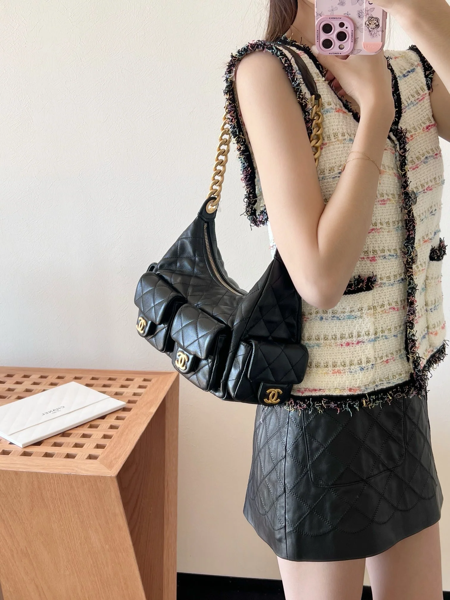 Сумка-хобо Chanel 25c, маленькая, черная, для хобби.