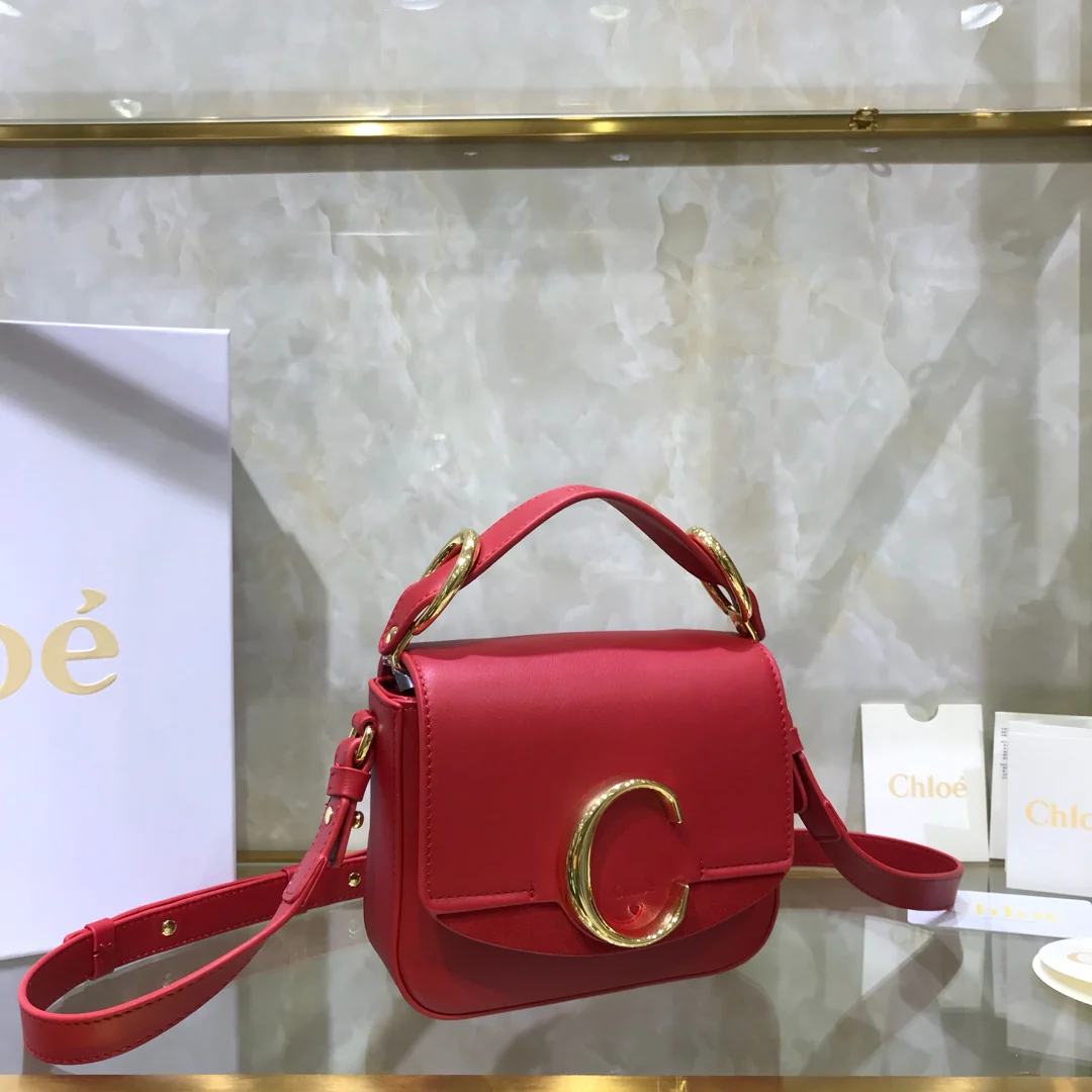 Сумка Chloe C-bag - сочетание гладкой телячьей кожи и замши - красная