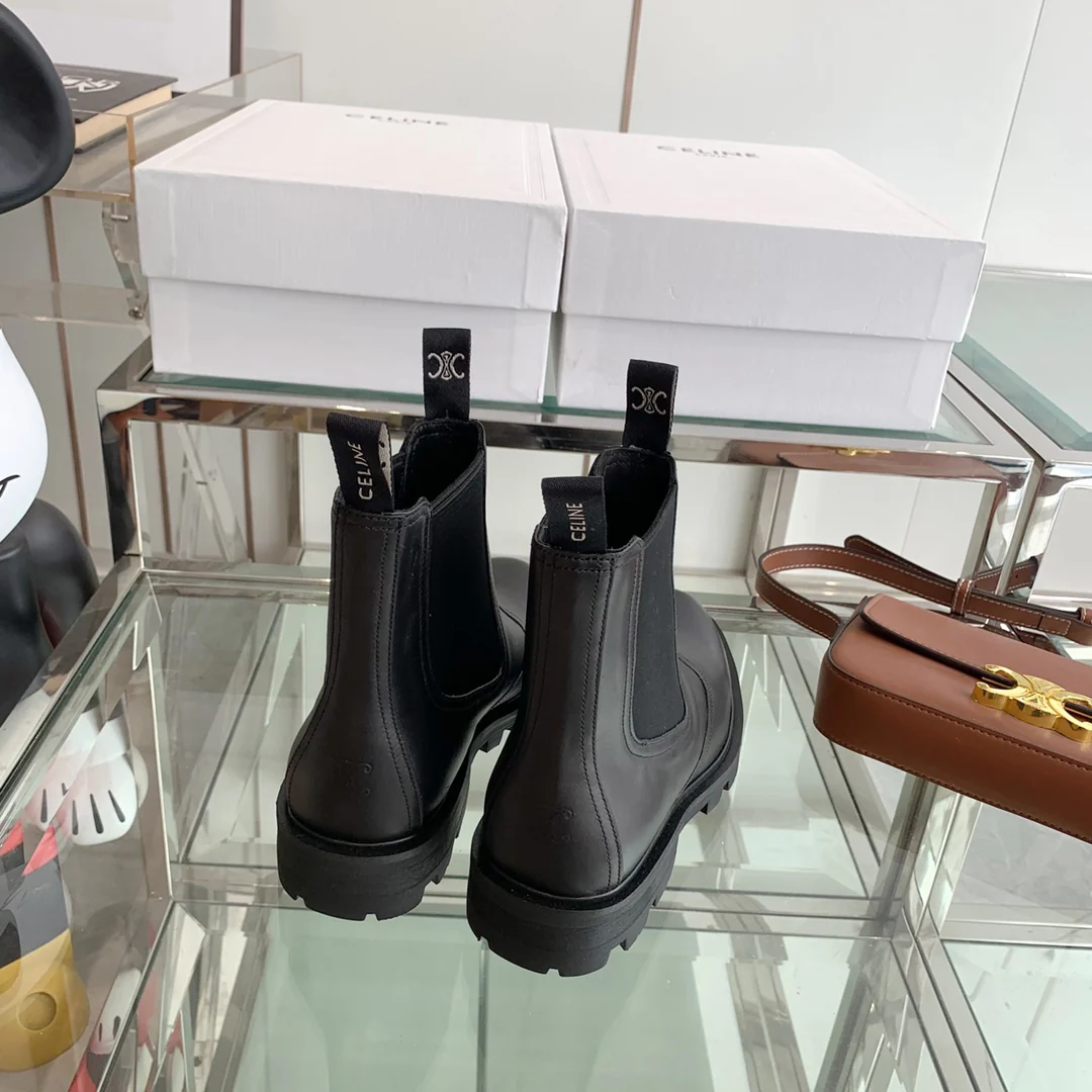 Новые сапоги Celine 2022 года