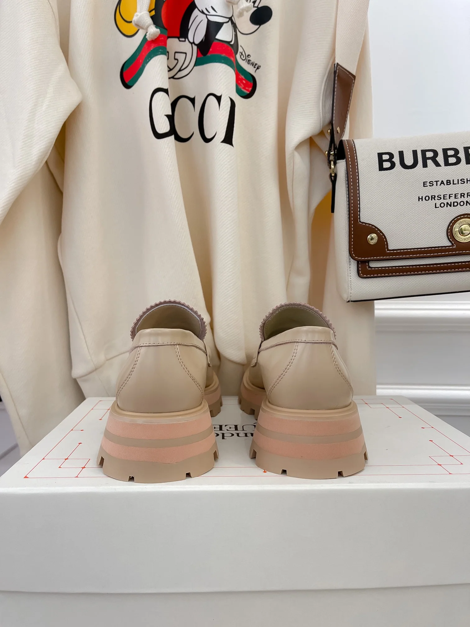 лоферы на платформе McQueen