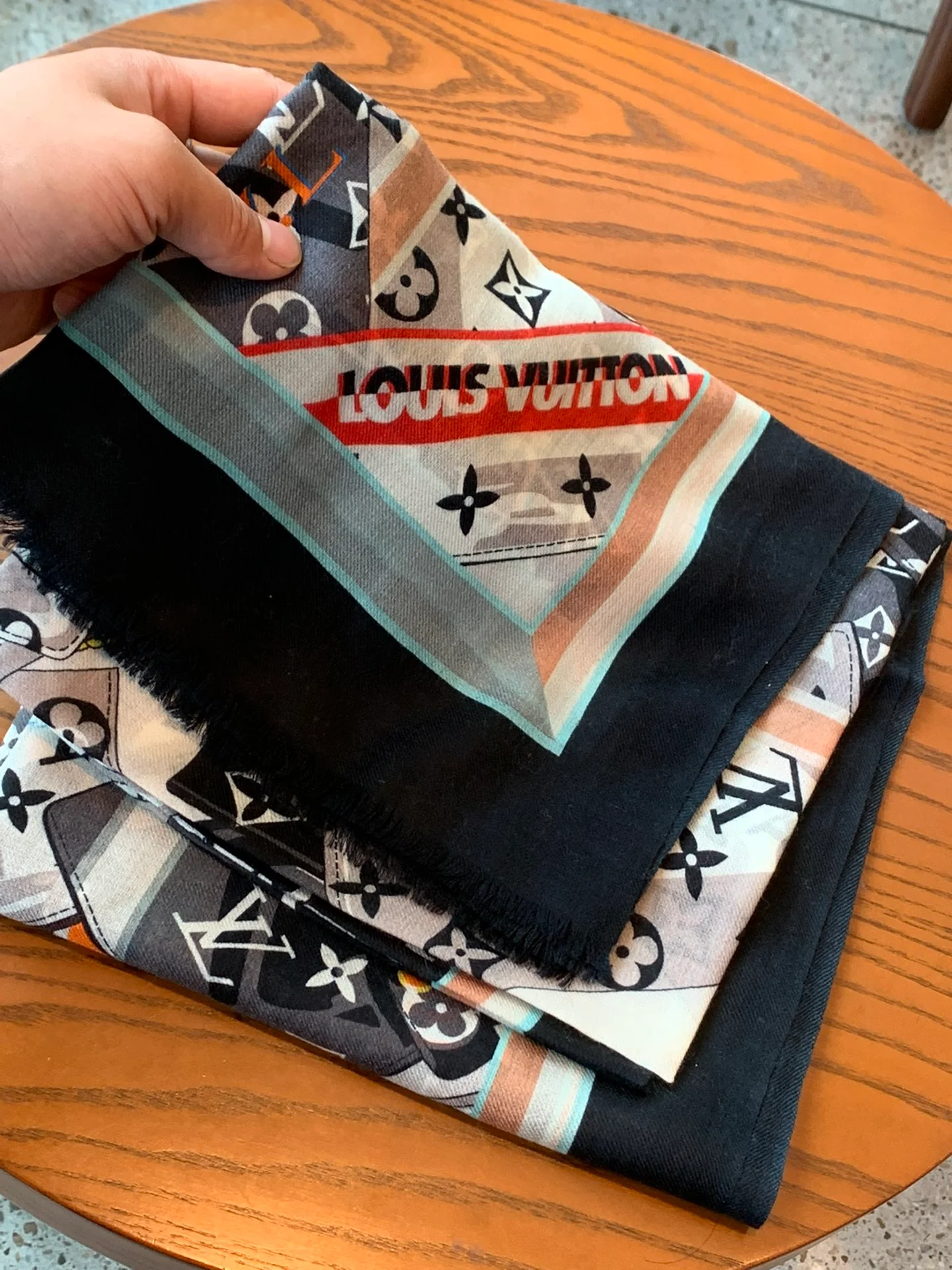 Длинный шарф LV с узором в виде кошелька - 110-200 см - 100% кашемир