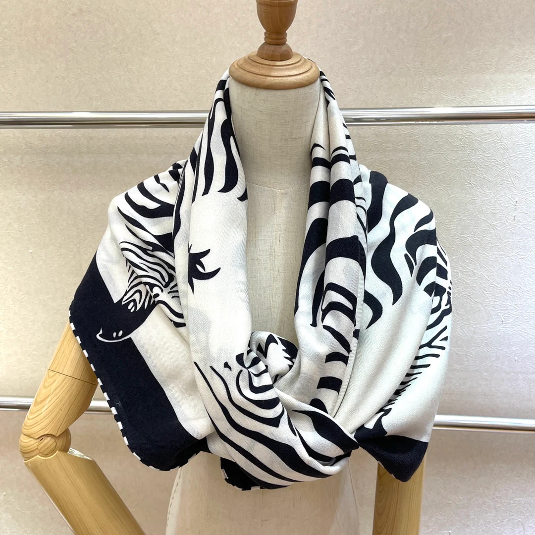 Большой двусторонний шарф Hermes - 135 см - 30 см - Шелк 70 - Шерсть