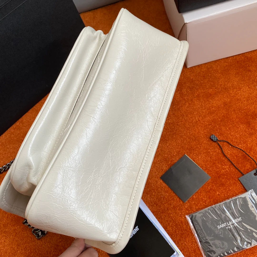 YSL Medium Niki - Белая кожа с масляным покрытием и белой пряжкой - D-Buck