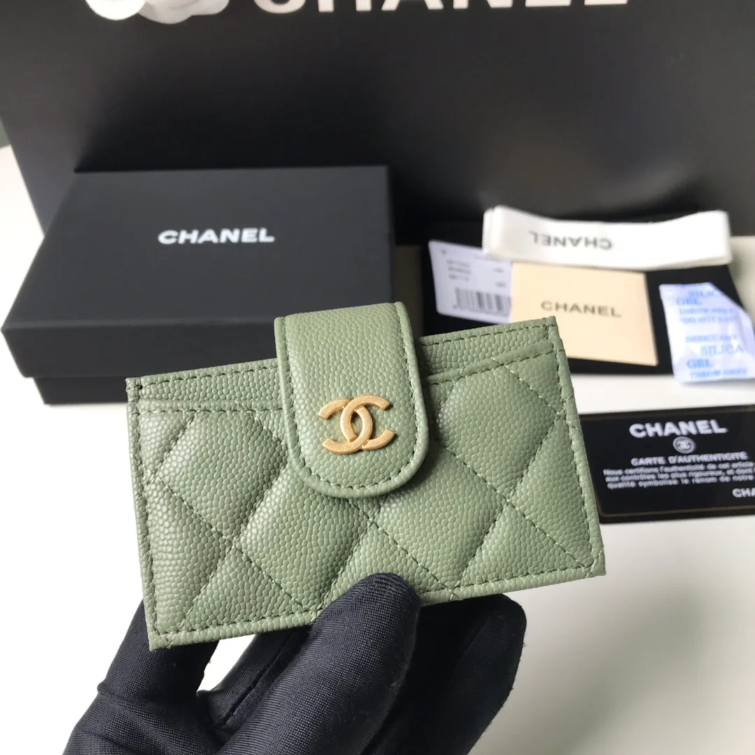 Кардхолдер Chanel с несколькими отделениями, складной, 1 шт.
