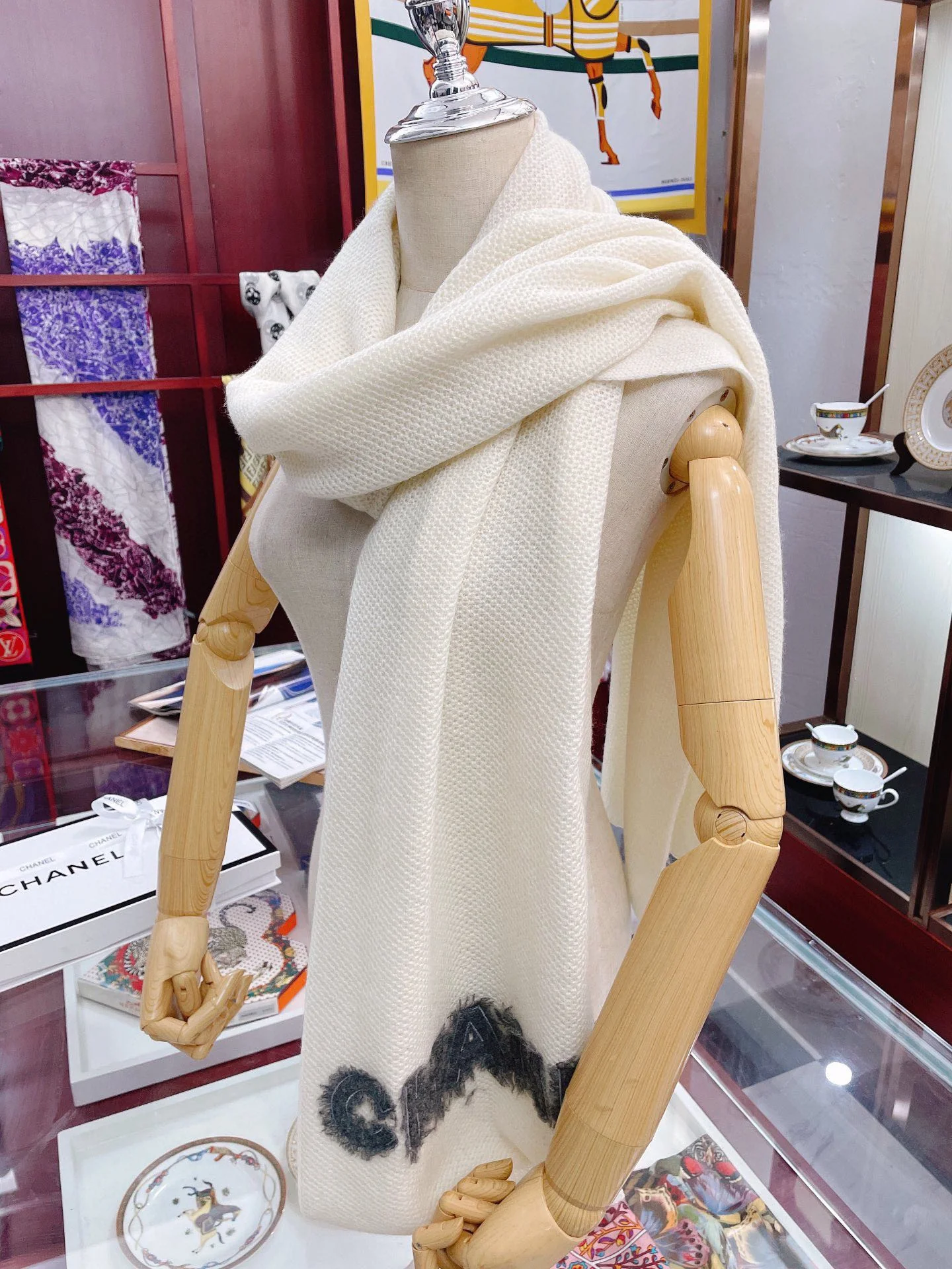 Кашемировый шарф Chanel - 1