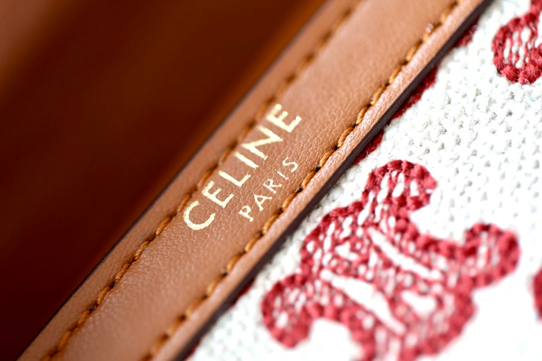 Селин - Маленькая вышивка ?Триумф? - Лисий красный