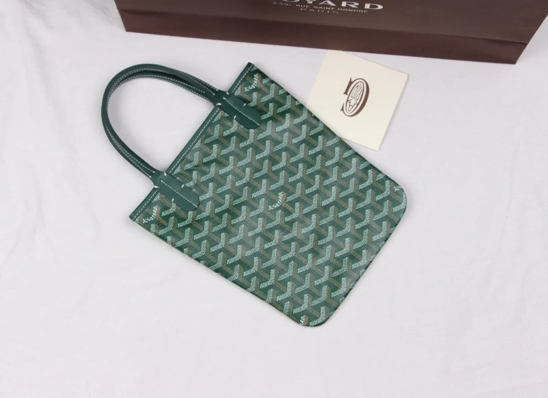 Мини-сумка Goyard 7