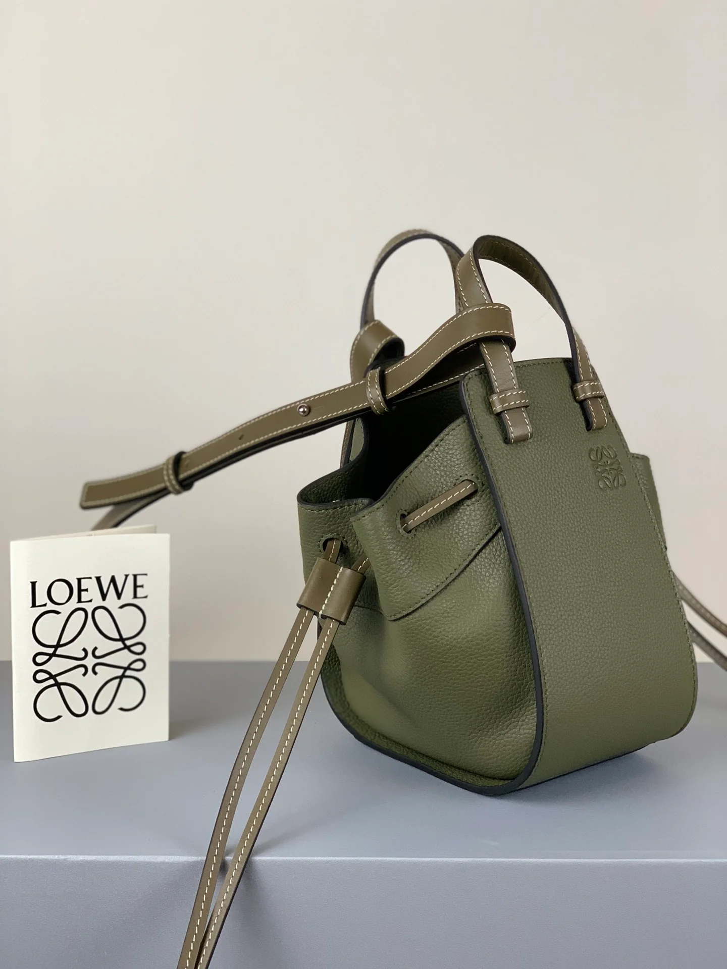 Loewe-hammock-mini-11x19-5x17-cm
