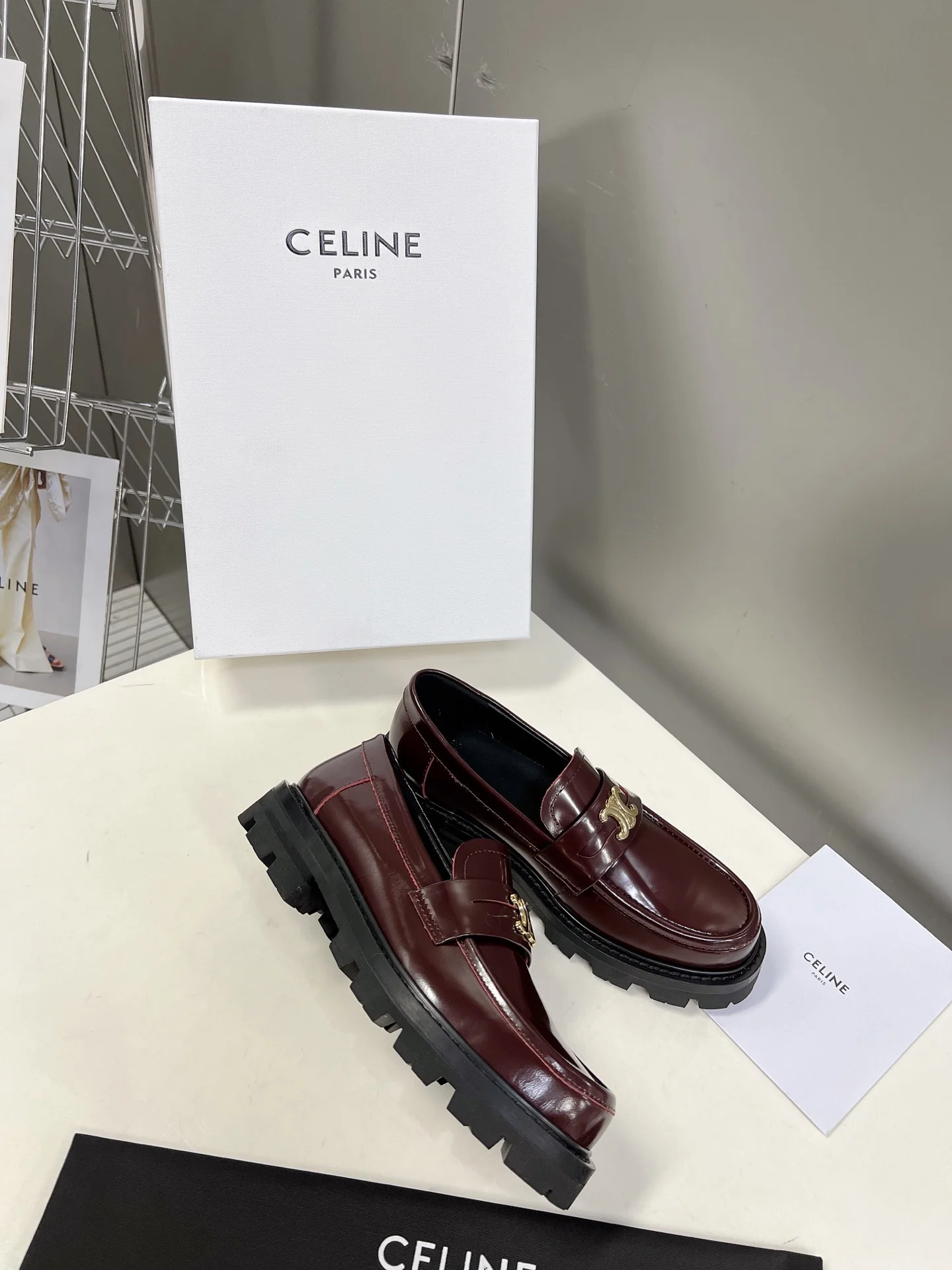 Celine - Новинка сезона осень/зима 2022 - Лоферы Arc de Triomphe