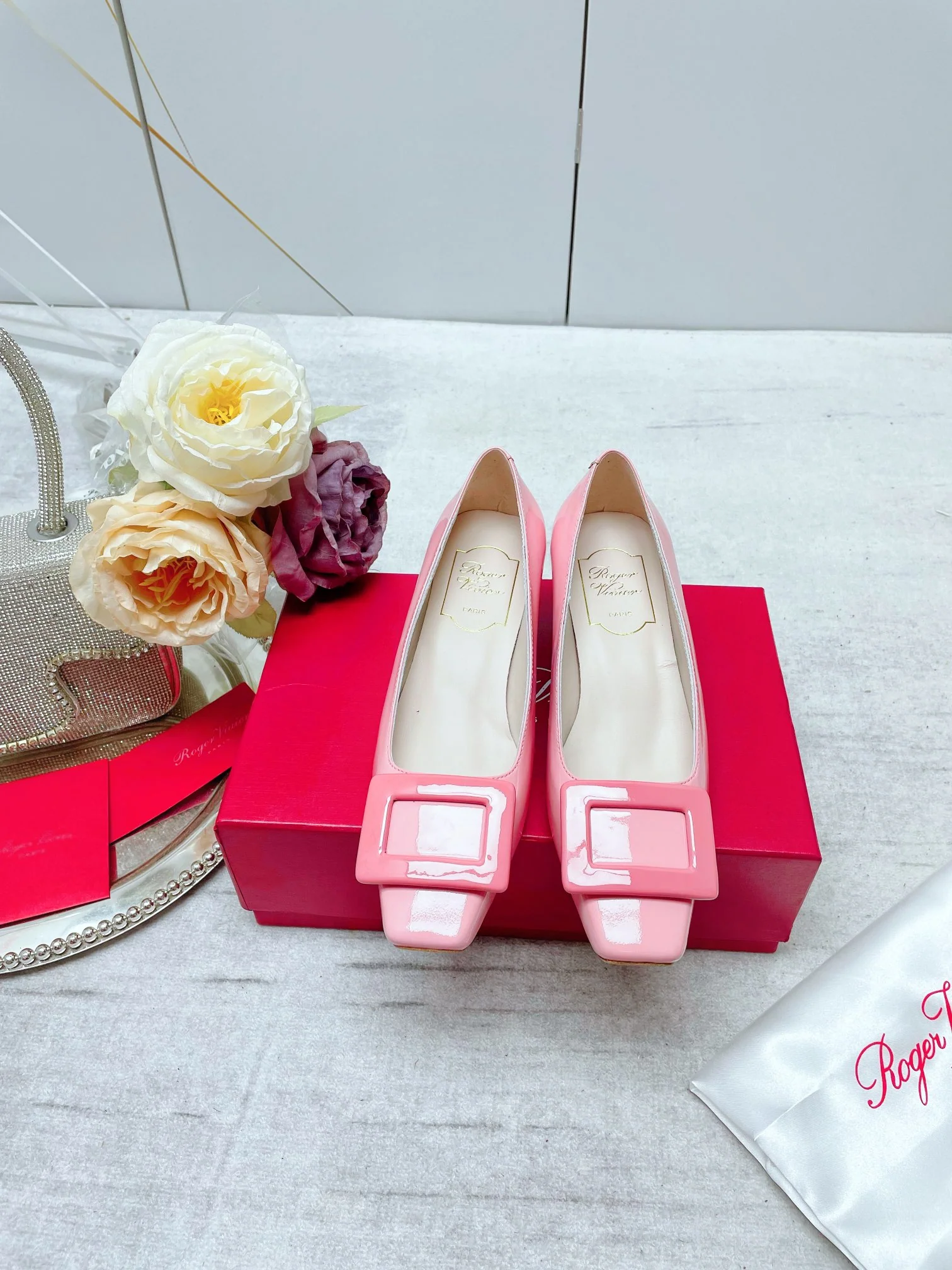 Обувь RV - Новинка ранней весны 2023 года - Элегантные туфли на низком каблуке - Розовые