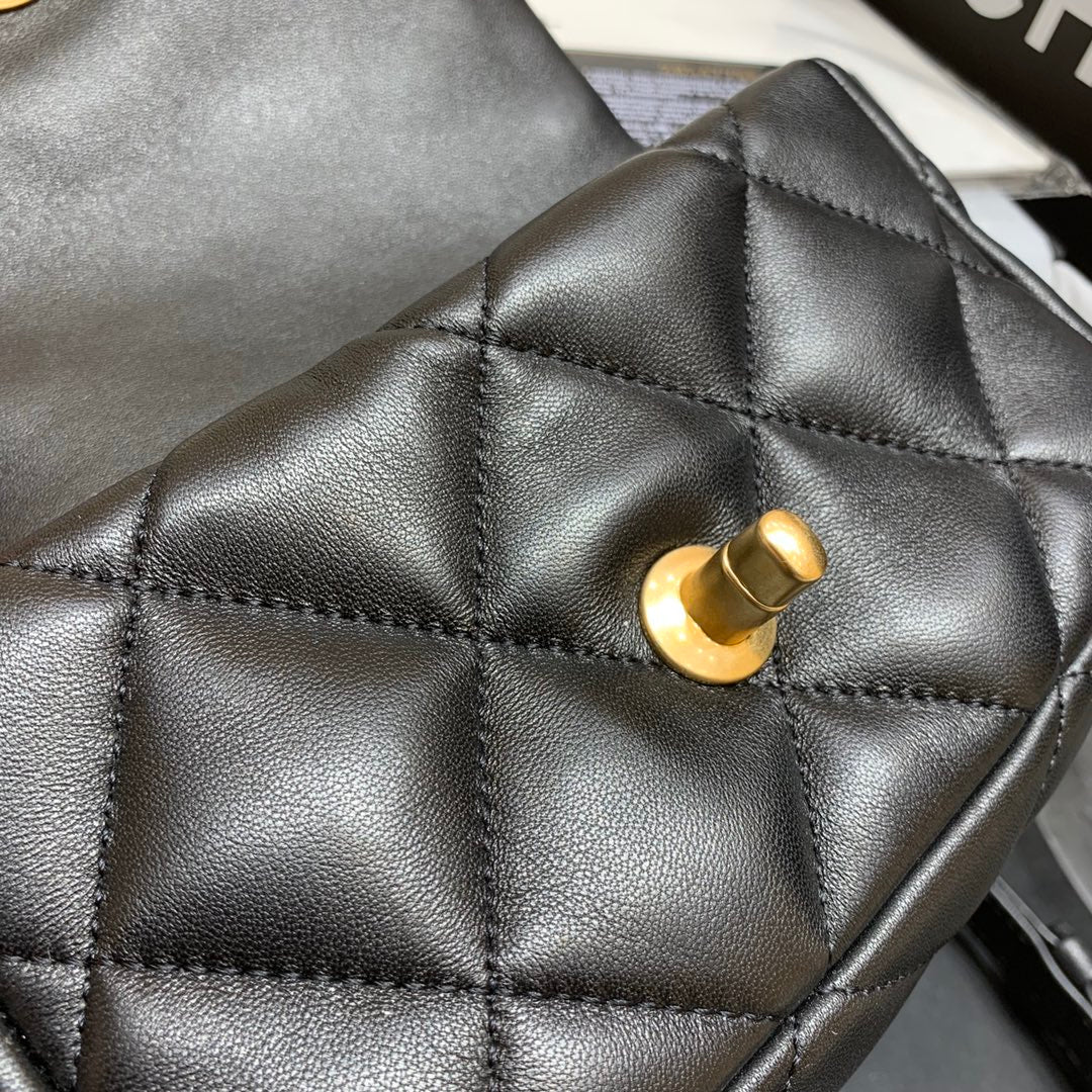 Поясная сумка Chanel 19 - мини-сумка с клапаном, черная