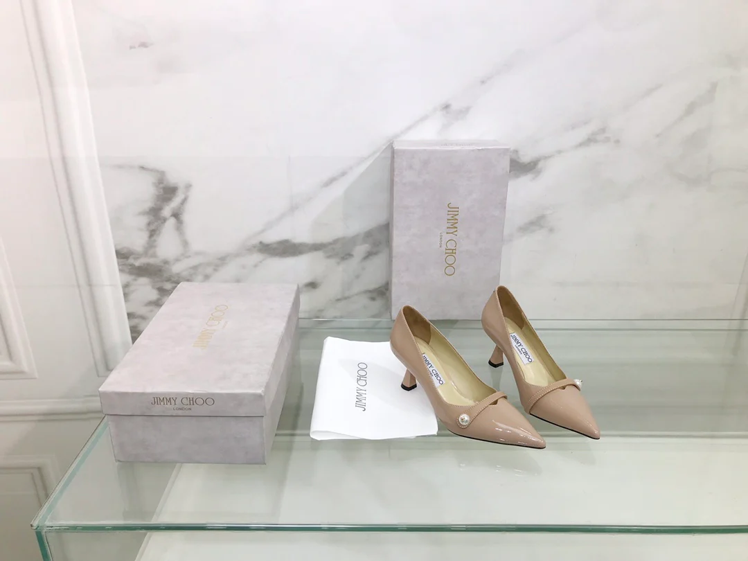 Туфли на высоком каблуке с пряжкой и острым носком Jimmy Pearl - 1