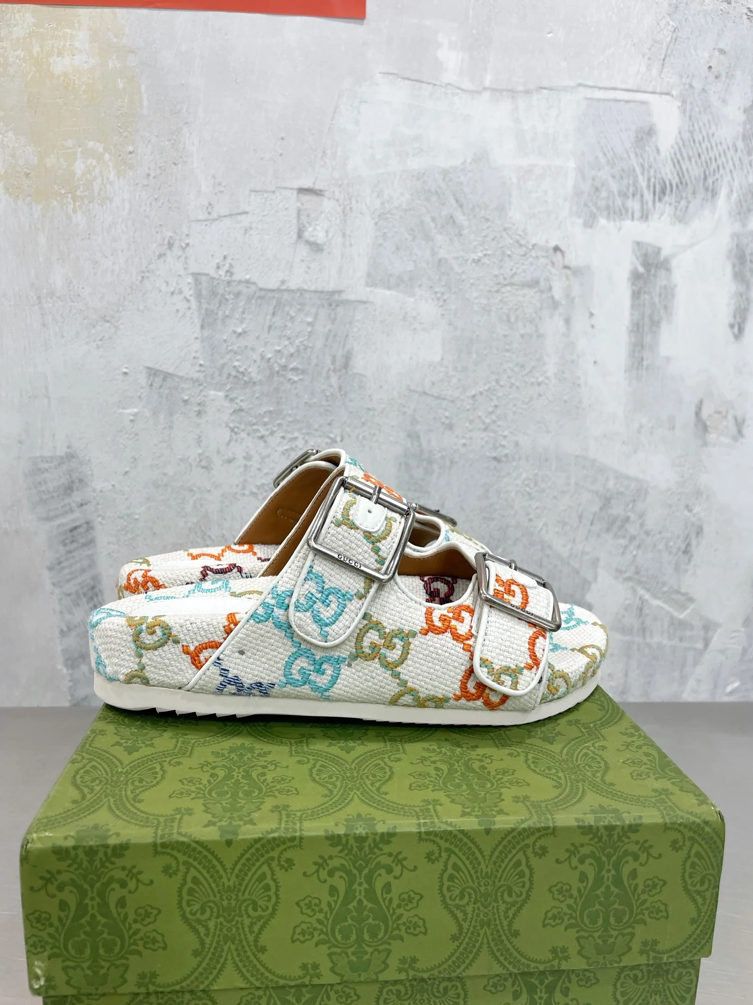 Биркенштоки Gucci