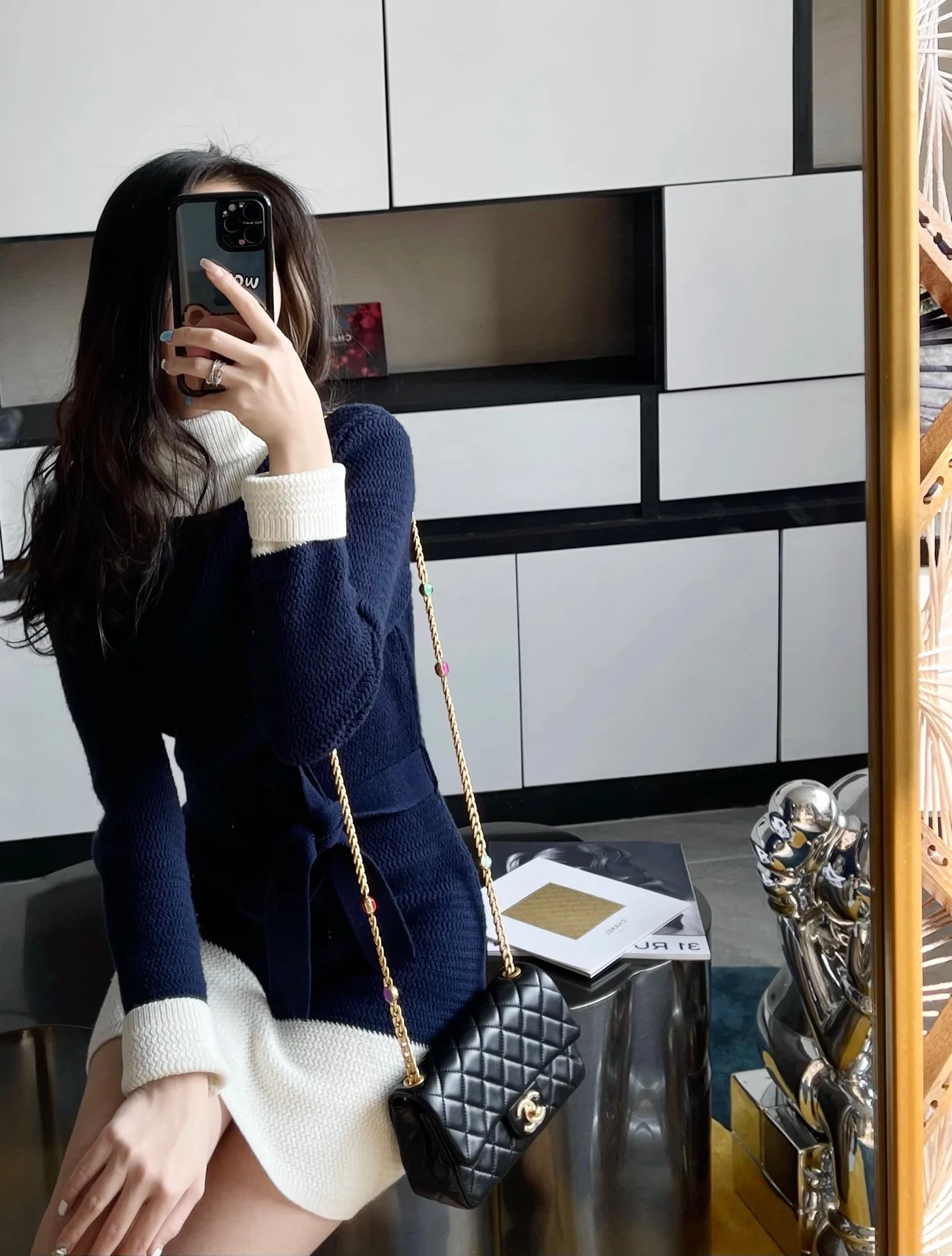 Сумка Chanel CF с клапаном и цепочкой с драгоценным камнем