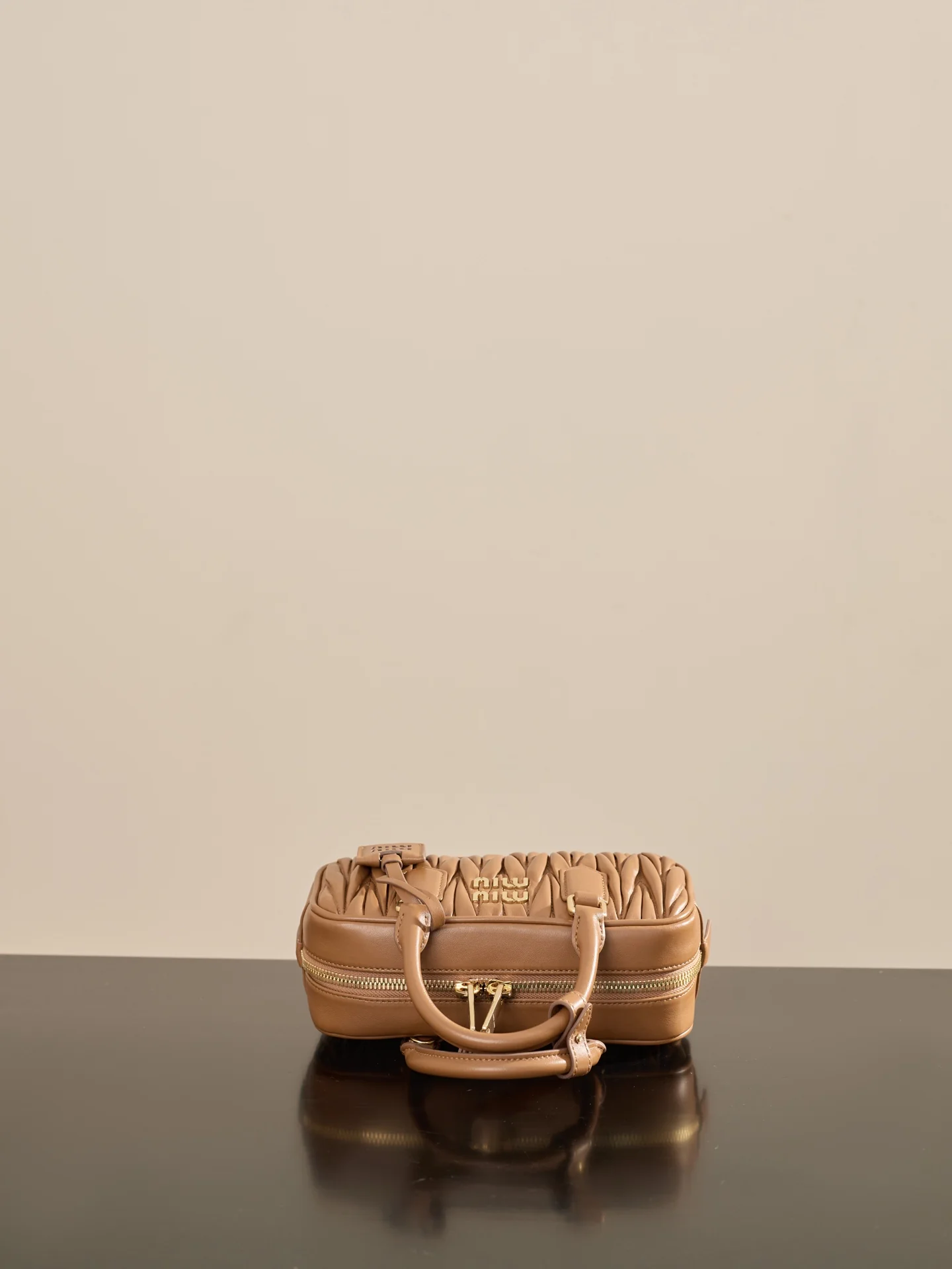 Miu Miu-5bb142m1200-???????-??????-Маленький-Карамель