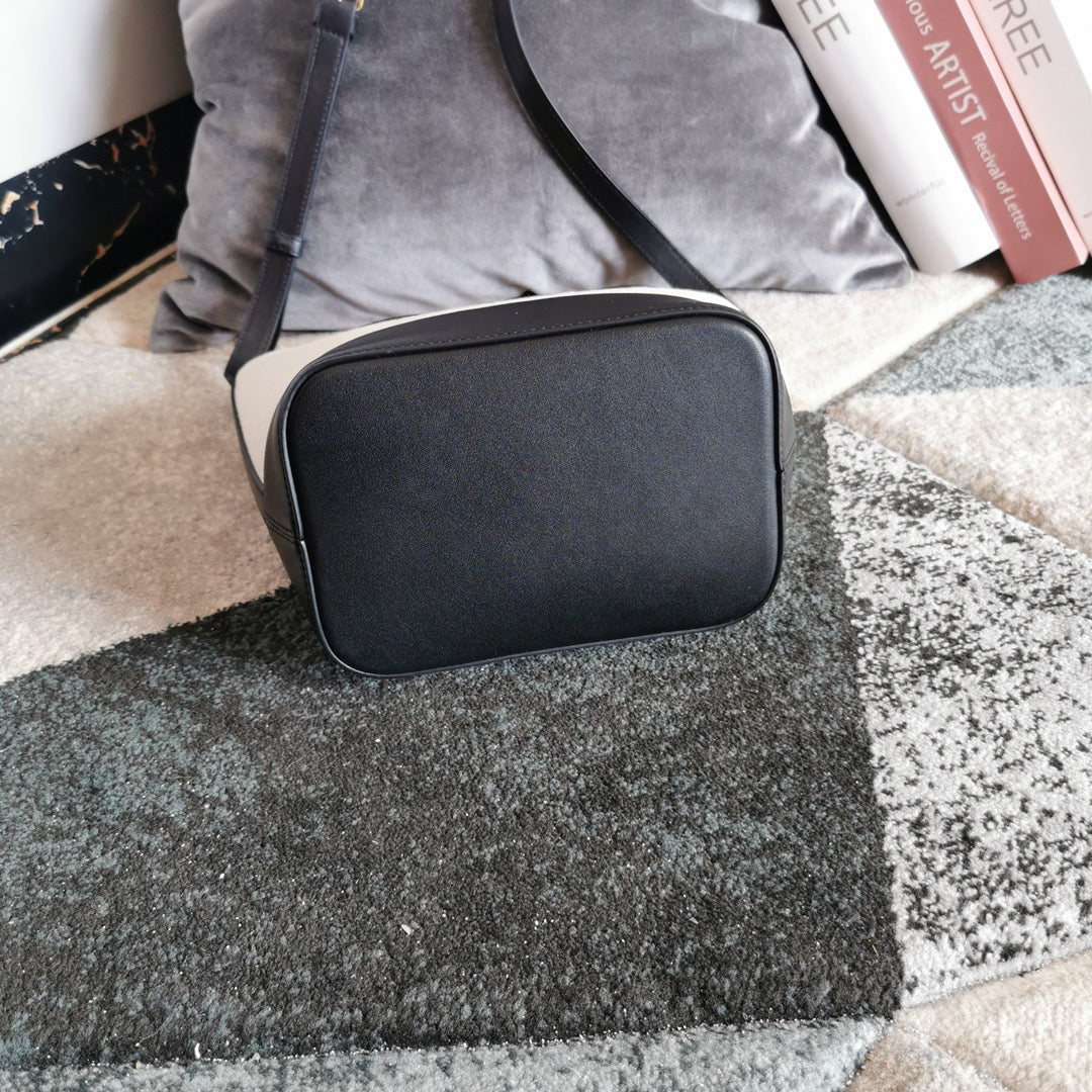 Льняная сумка-ведро Celine Cuir - Большая - Черная