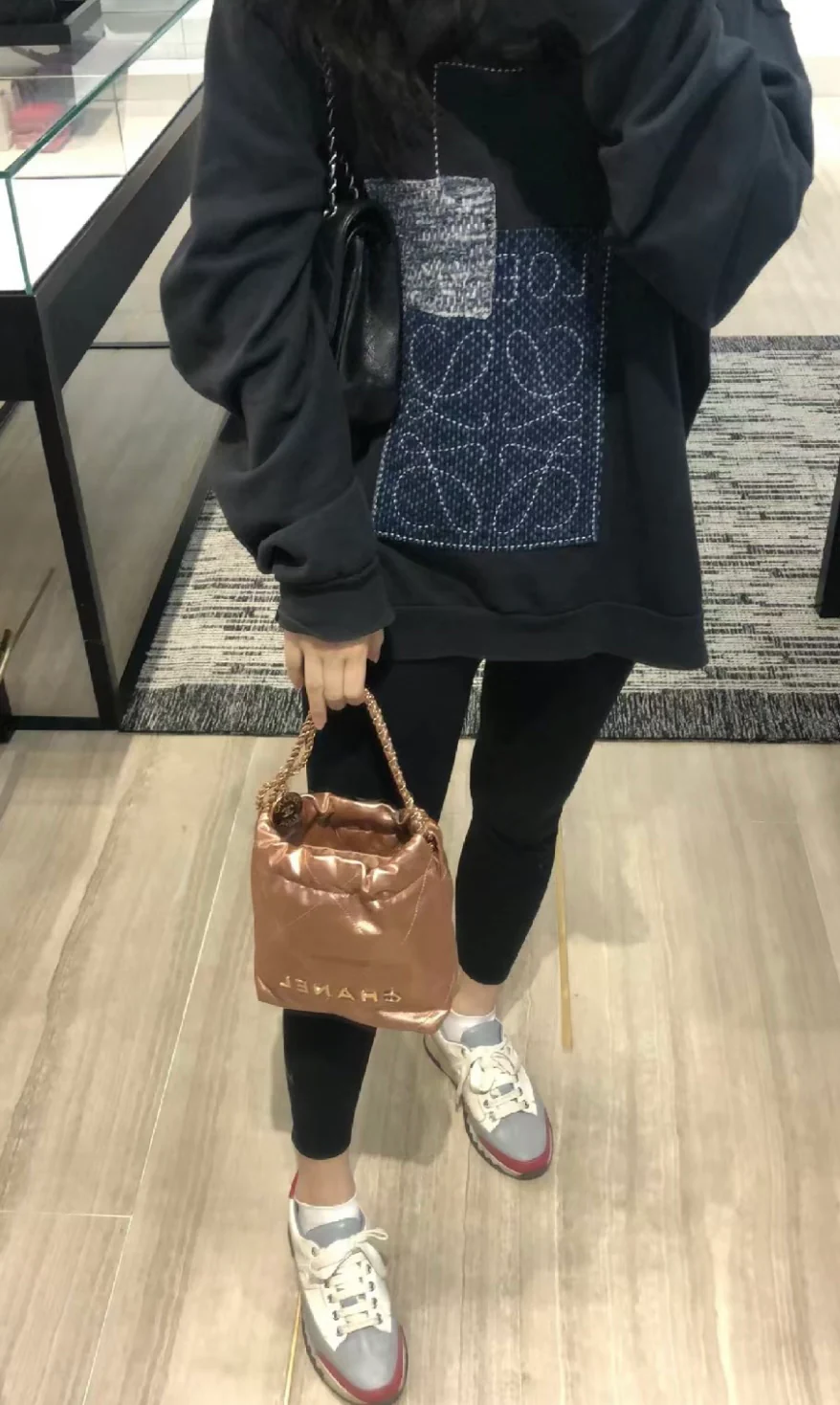 Chanel - Новая сумка 22 - Розовое золото