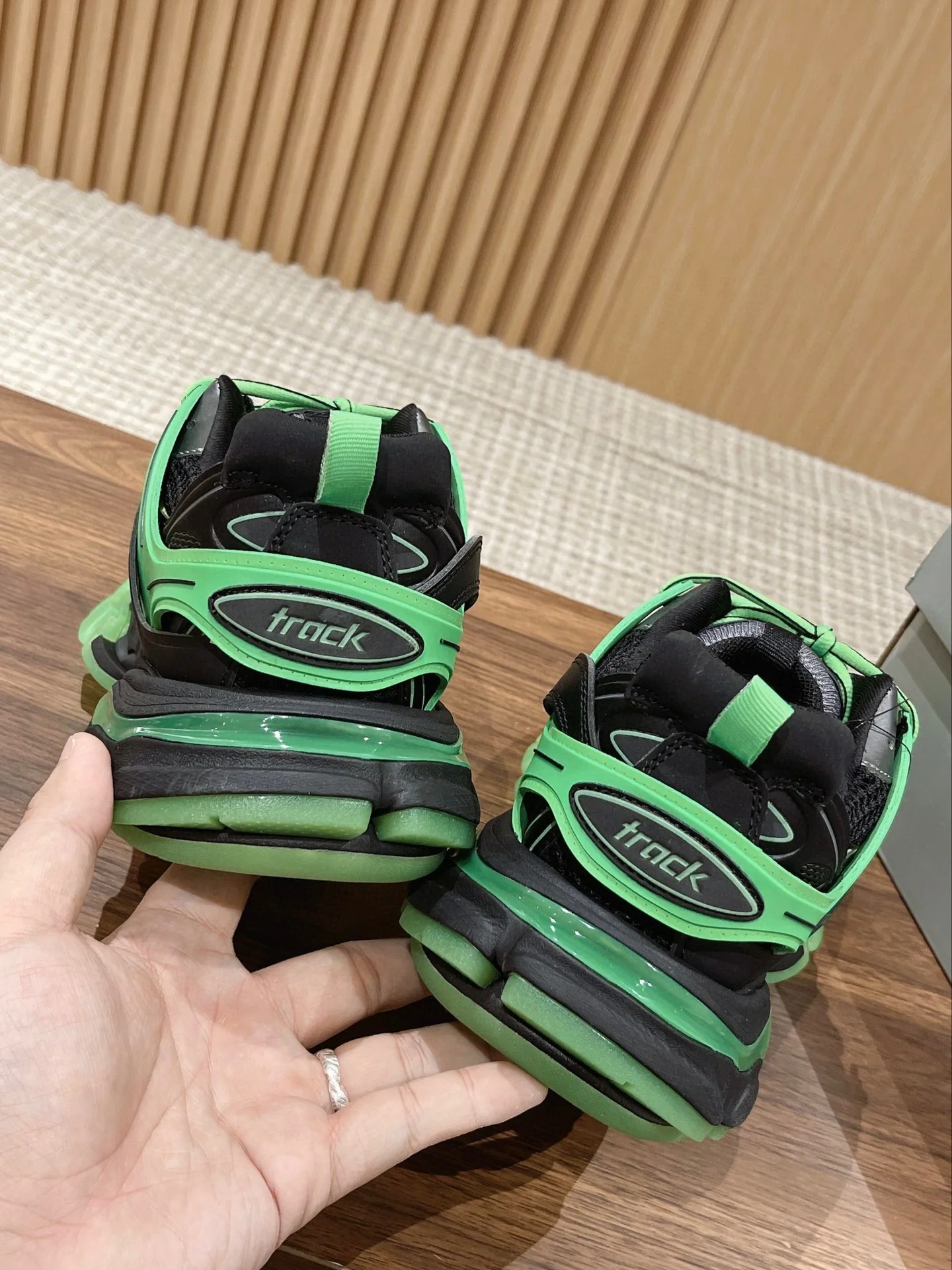 Кроссовки Balenciaga Track 3.0 (3-го поколения) Chunk - Унисекс - Черные - 1